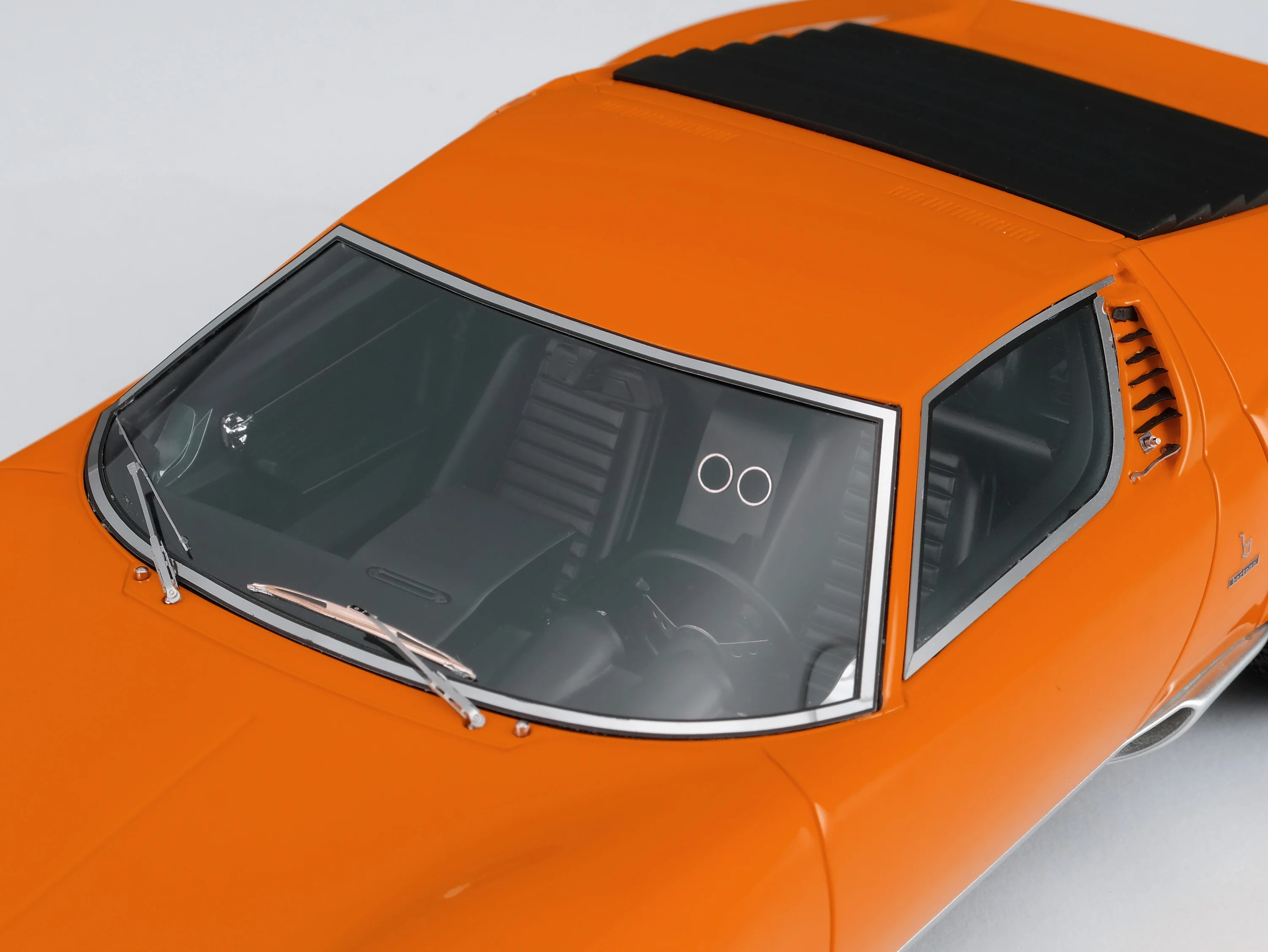 Lamborghini Miura P400 SV - Image 23