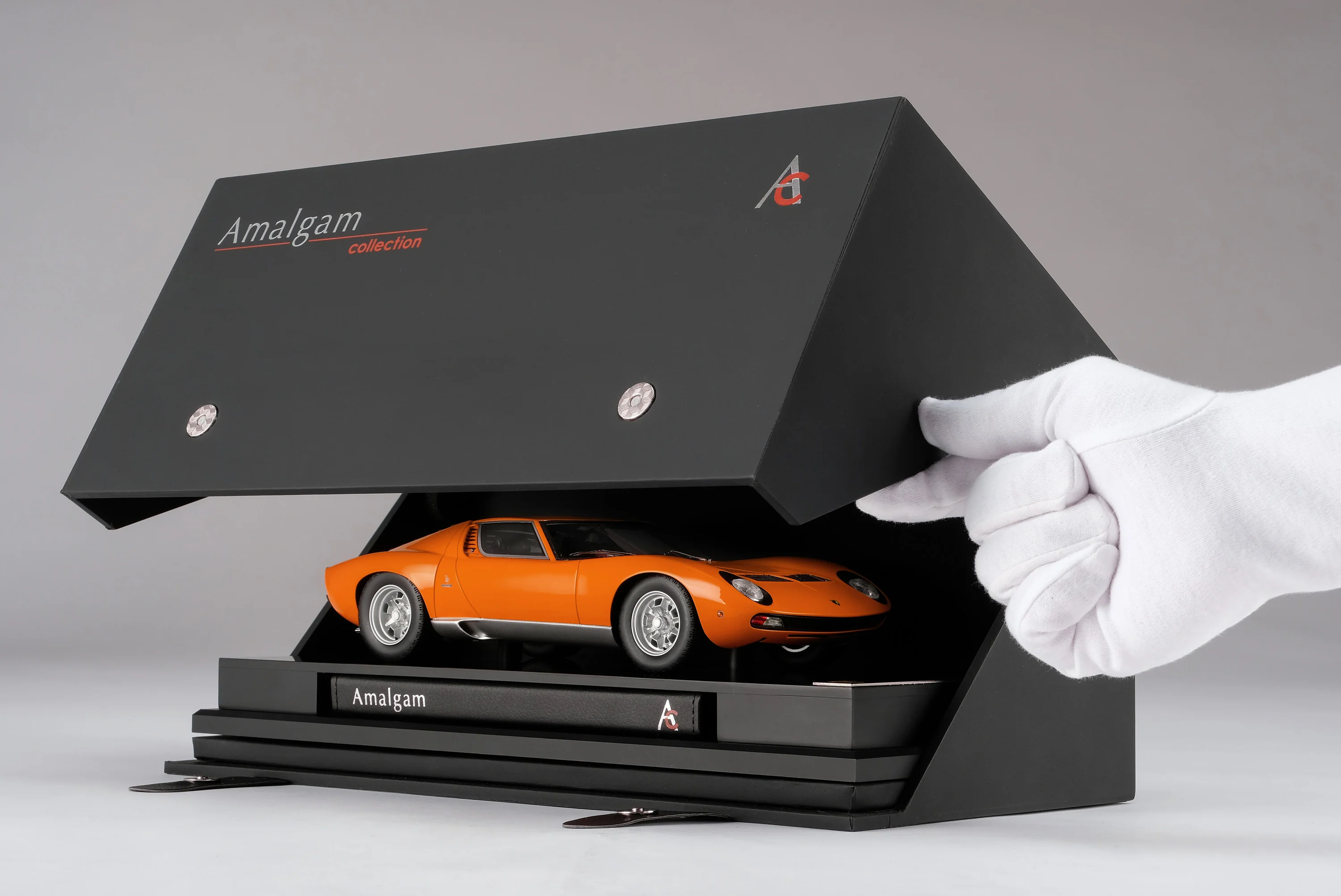 Lamborghini Miura P400 SV - Image 31