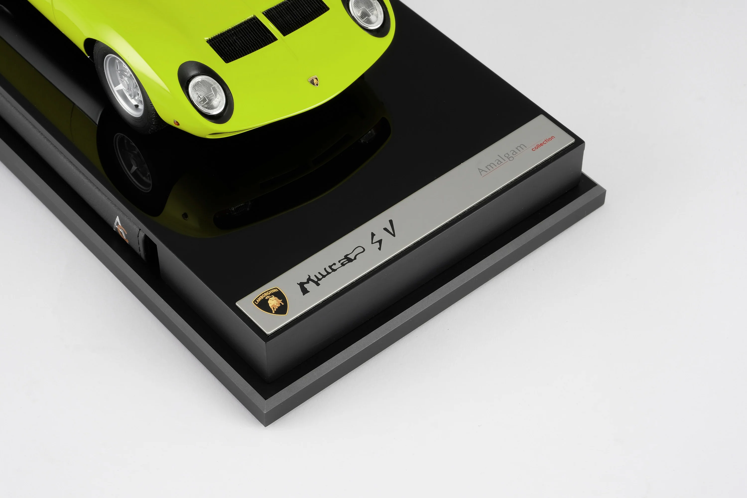 Lamborghini Miura P400 SV - Image 47