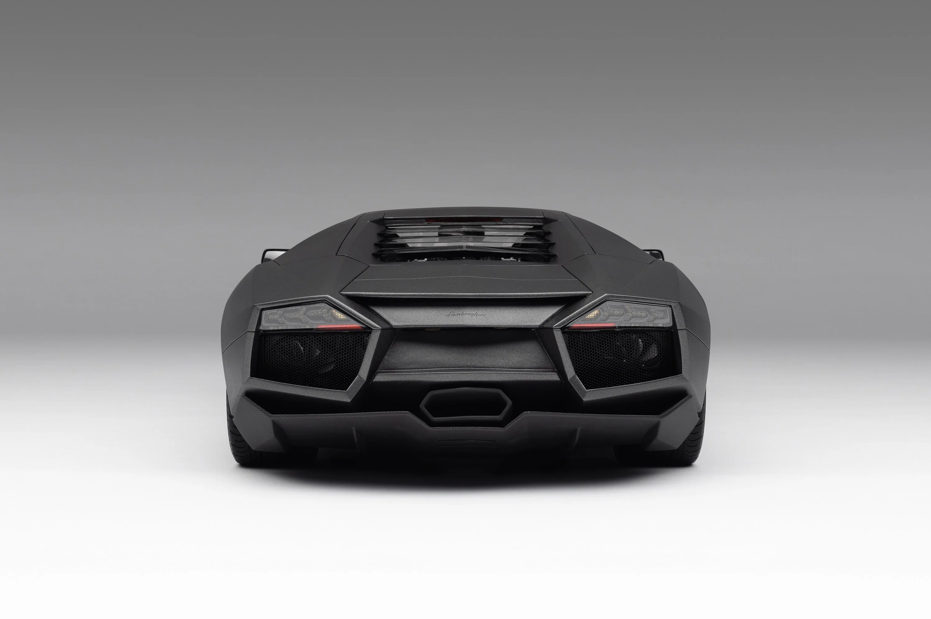 Lamborghini Reventón (2007) - Image 5