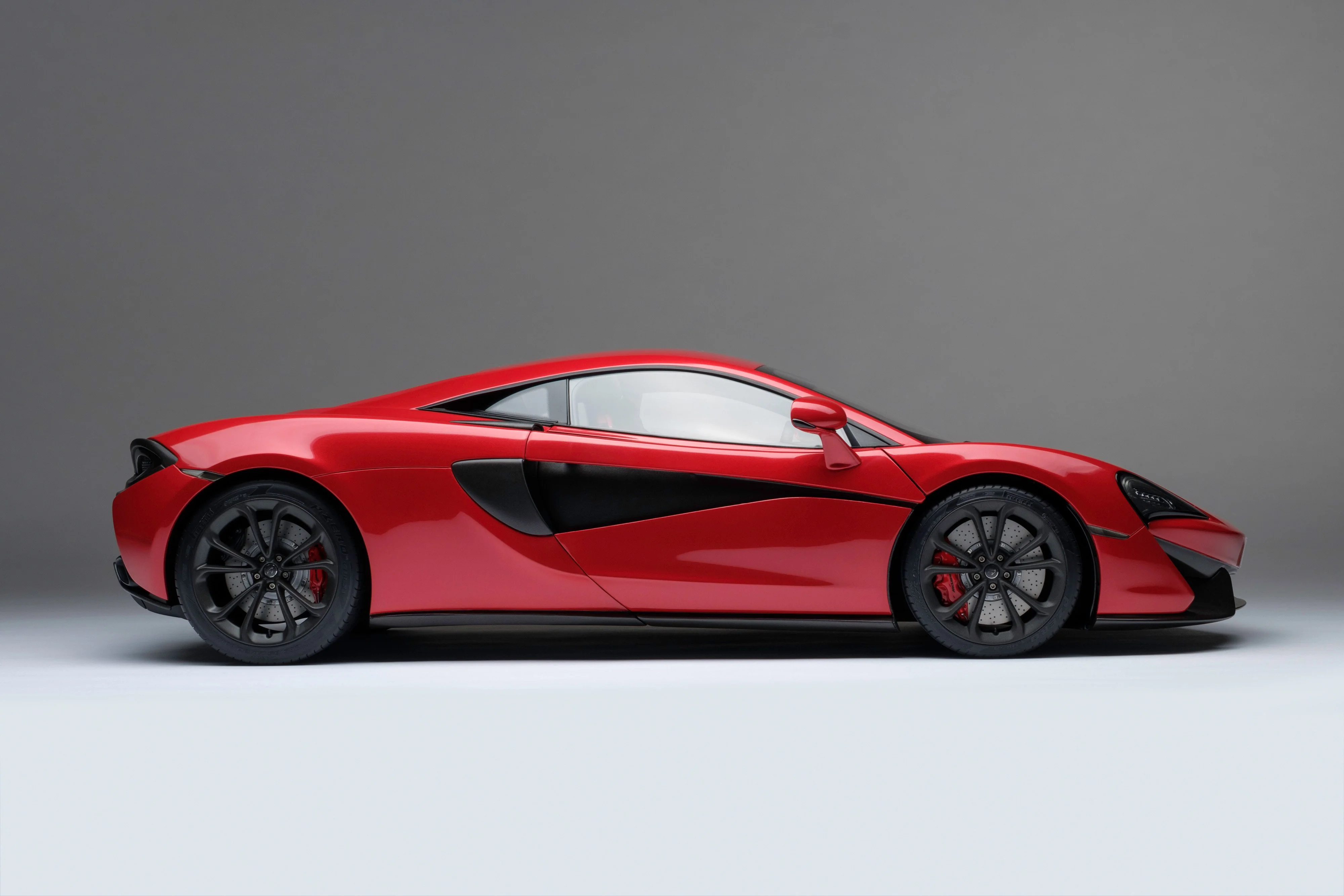 McLaren 540C (2015) - Image 7