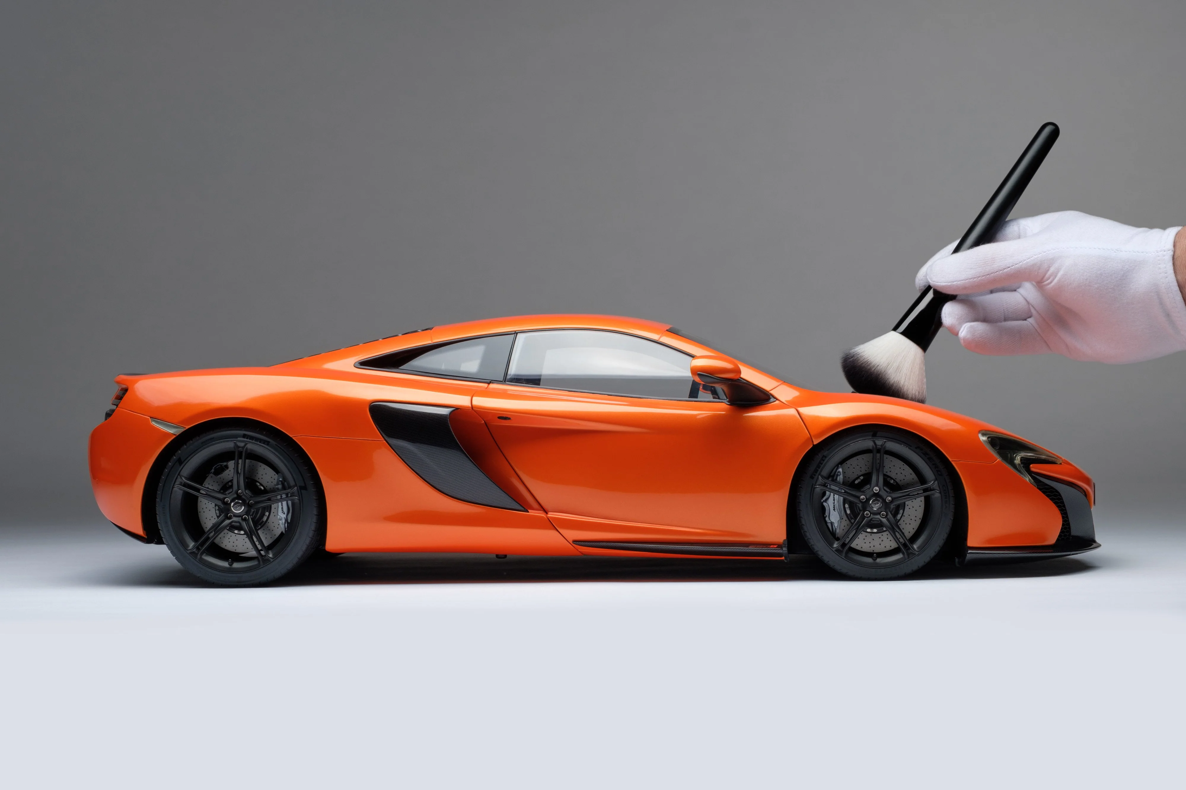 McLaren 650S (2014) - Image 3