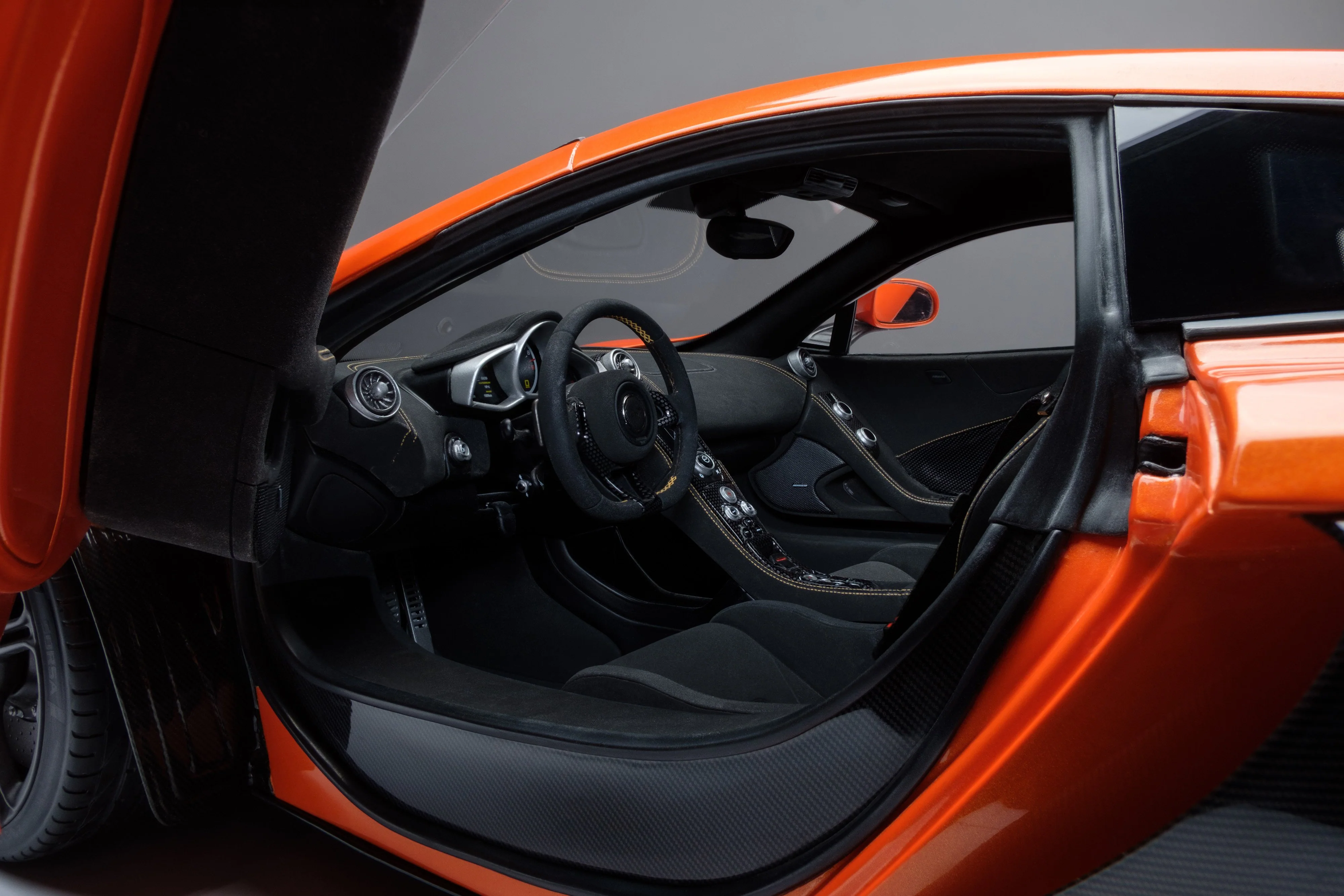 McLaren 650S (2014) - Image 5
