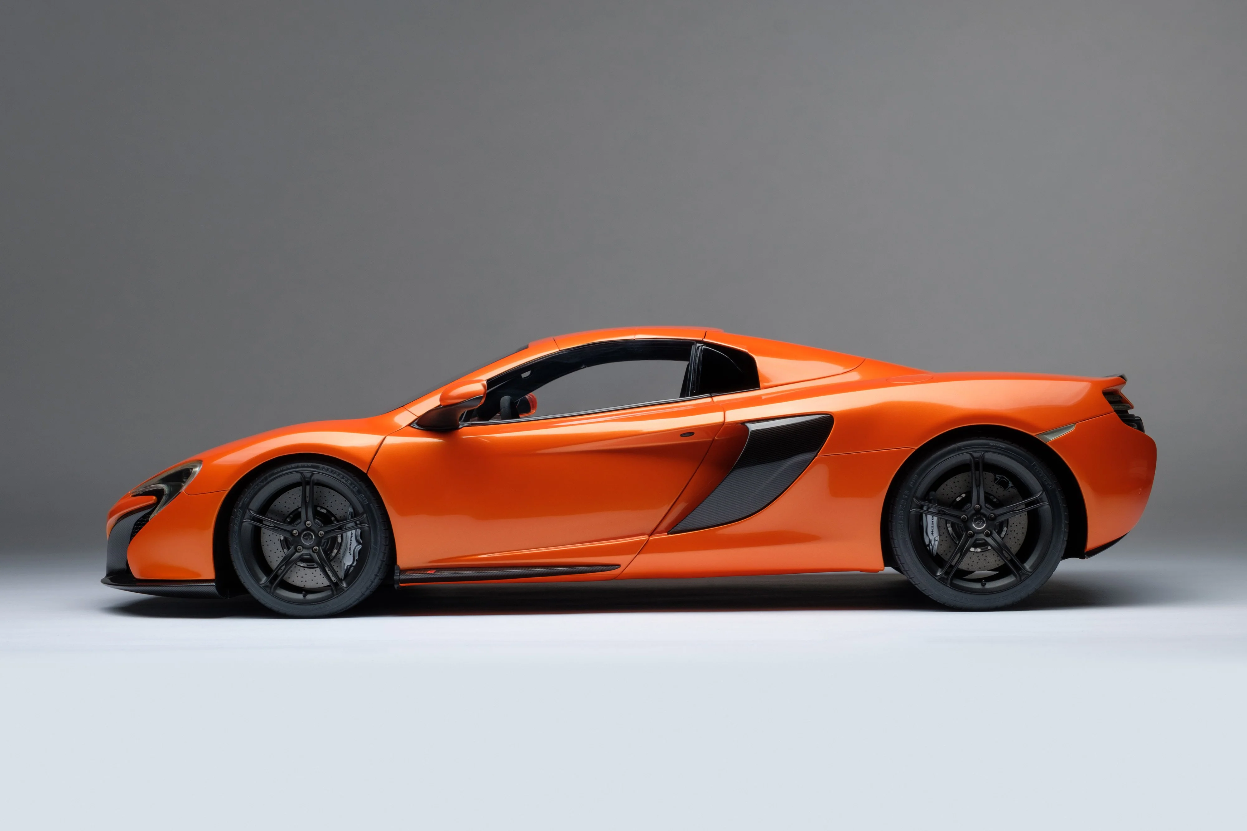 McLaren 650S Spider (2014) - Image 12