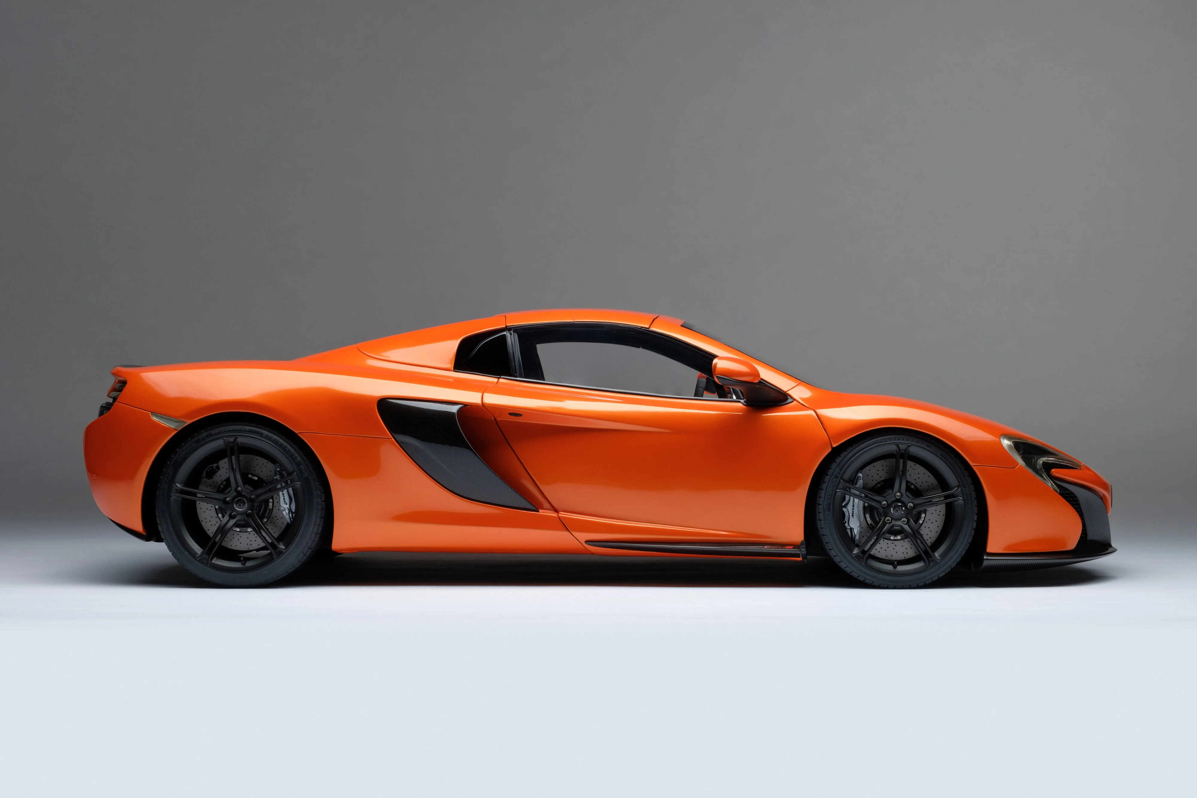McLaren 650S Spider (2014) - Image 13
