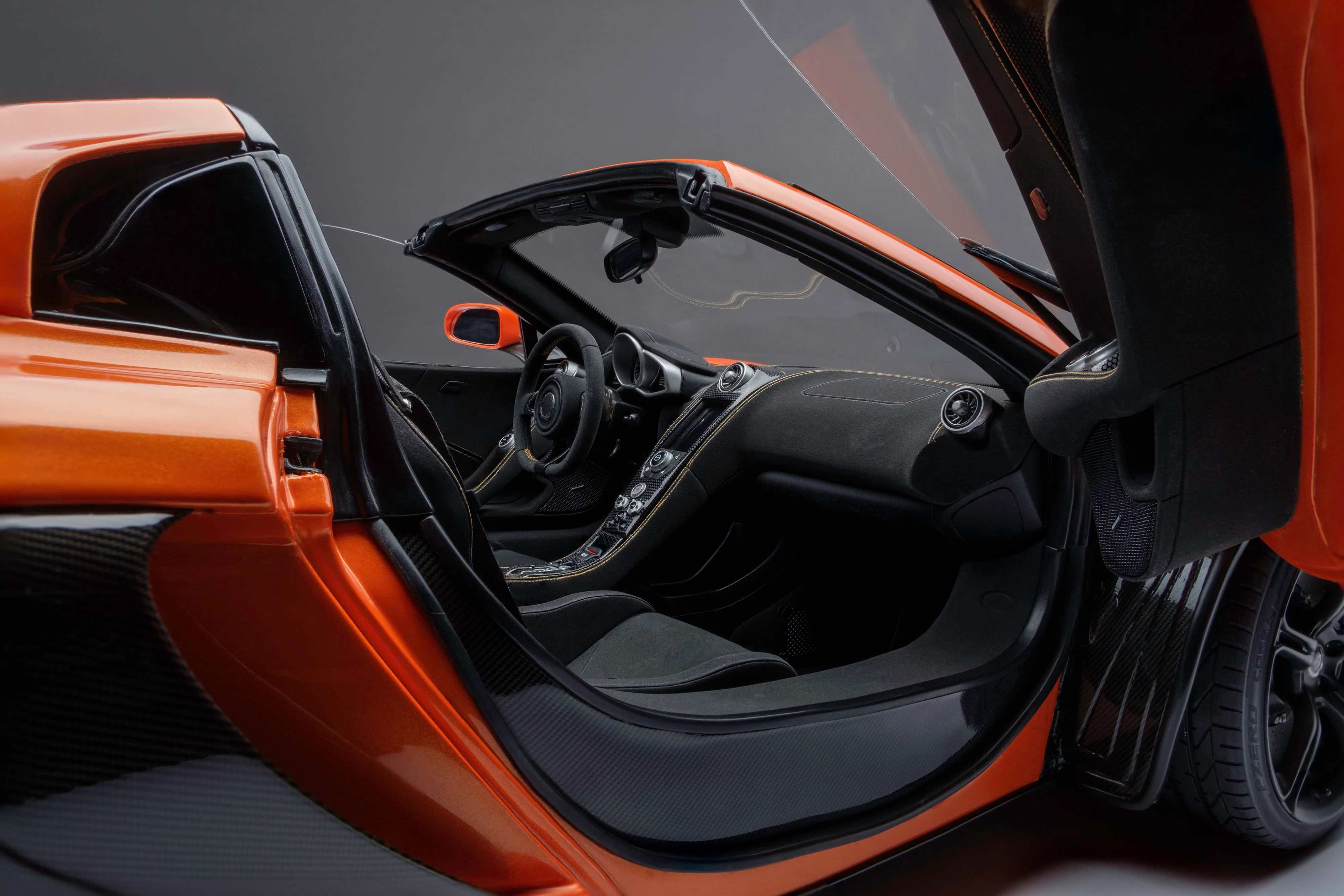 McLaren 650S Spider (2014) - Image 5