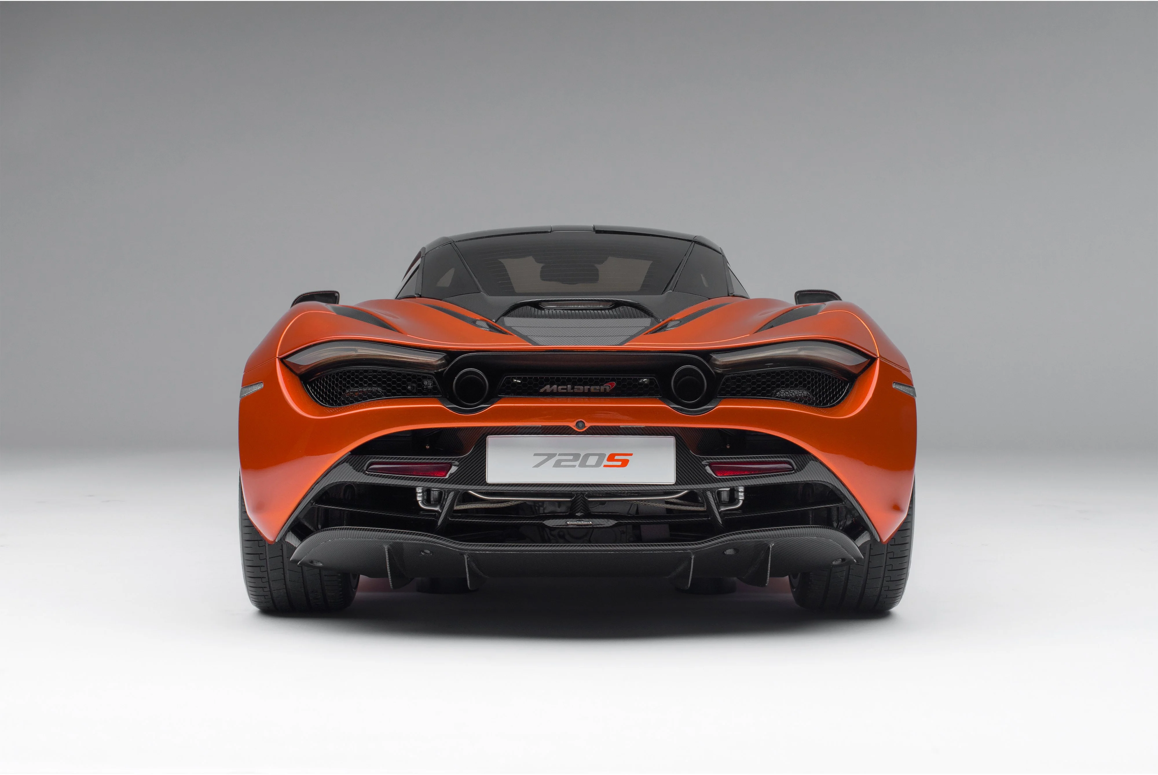 McLaren 720S (2017) - Image 6