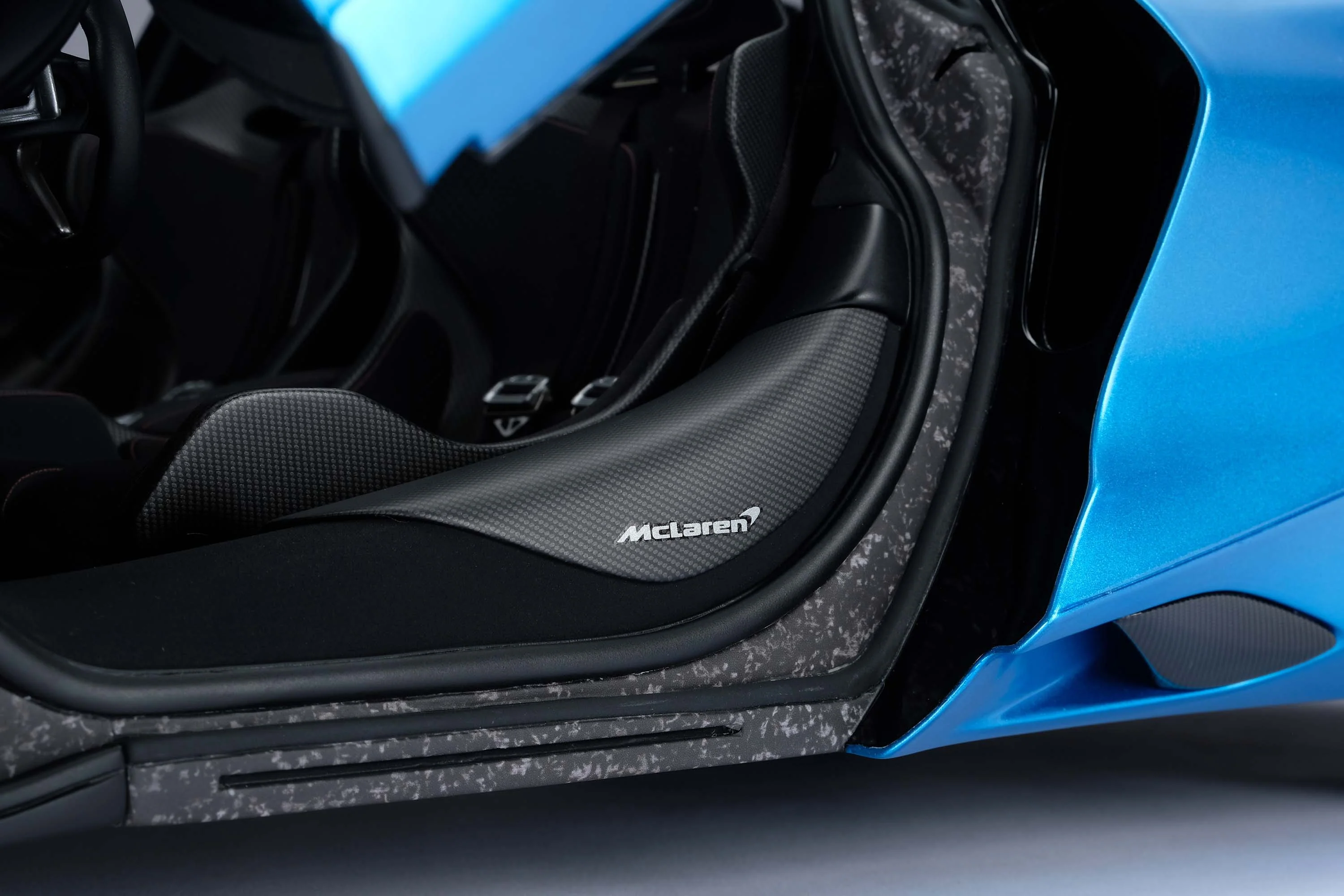 McLaren 750S Coupe (2023) - Image 26