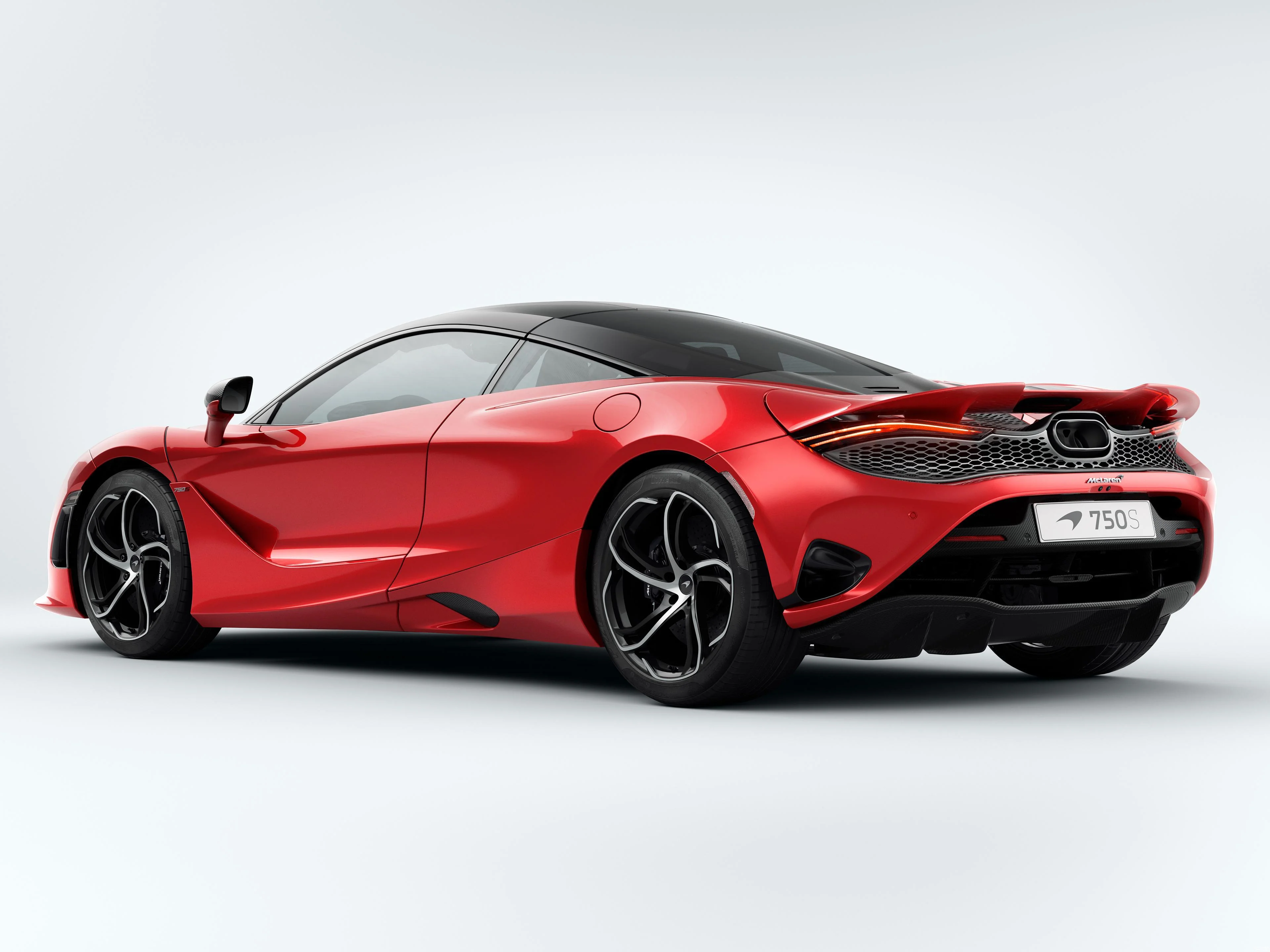 McLaren 750S Coupe (2023) - Image 38
