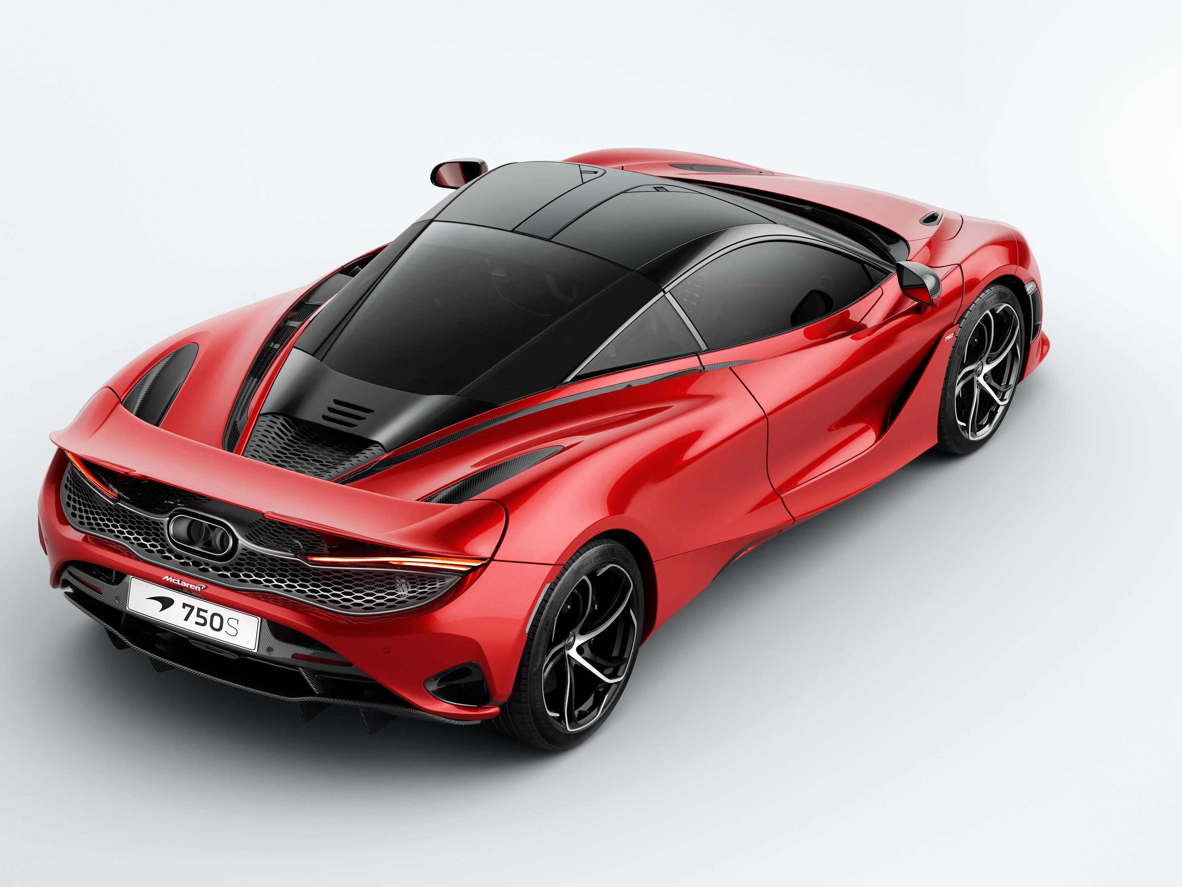McLaren 750S Coupe (2023) - Image 39