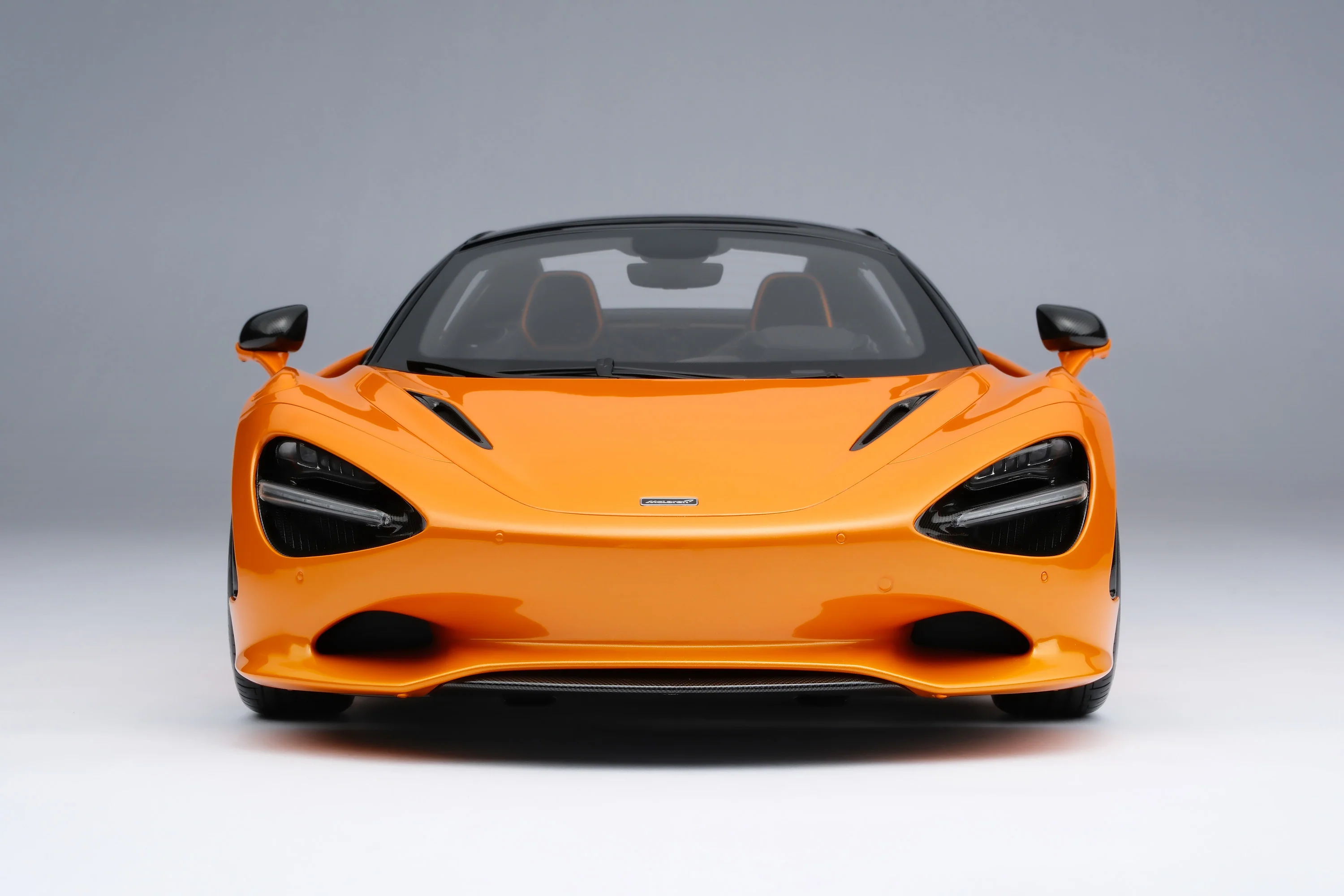 McLaren 750S Spider (2023) - Image 5