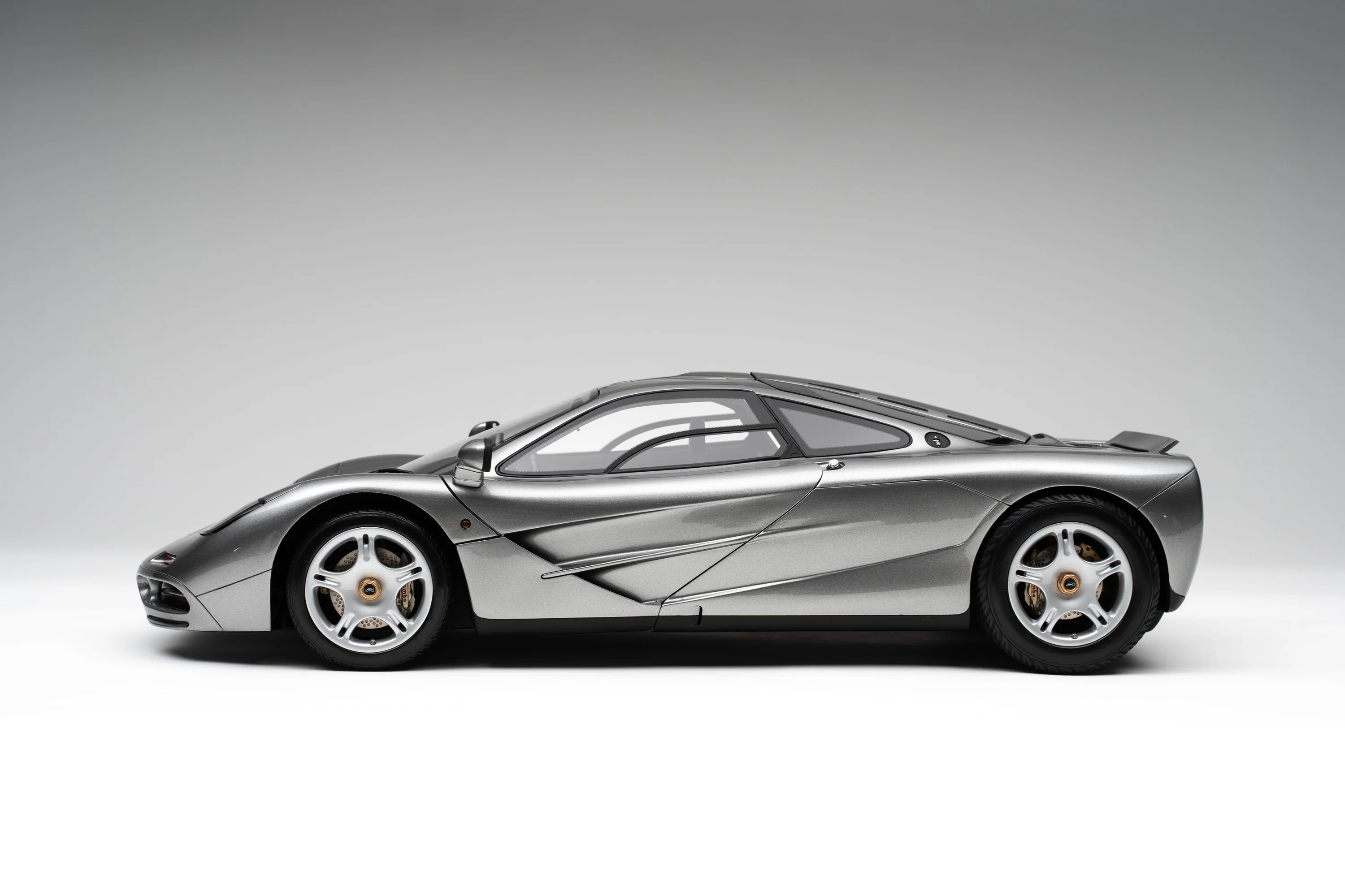 McLaren F1 (1992) - Image 11