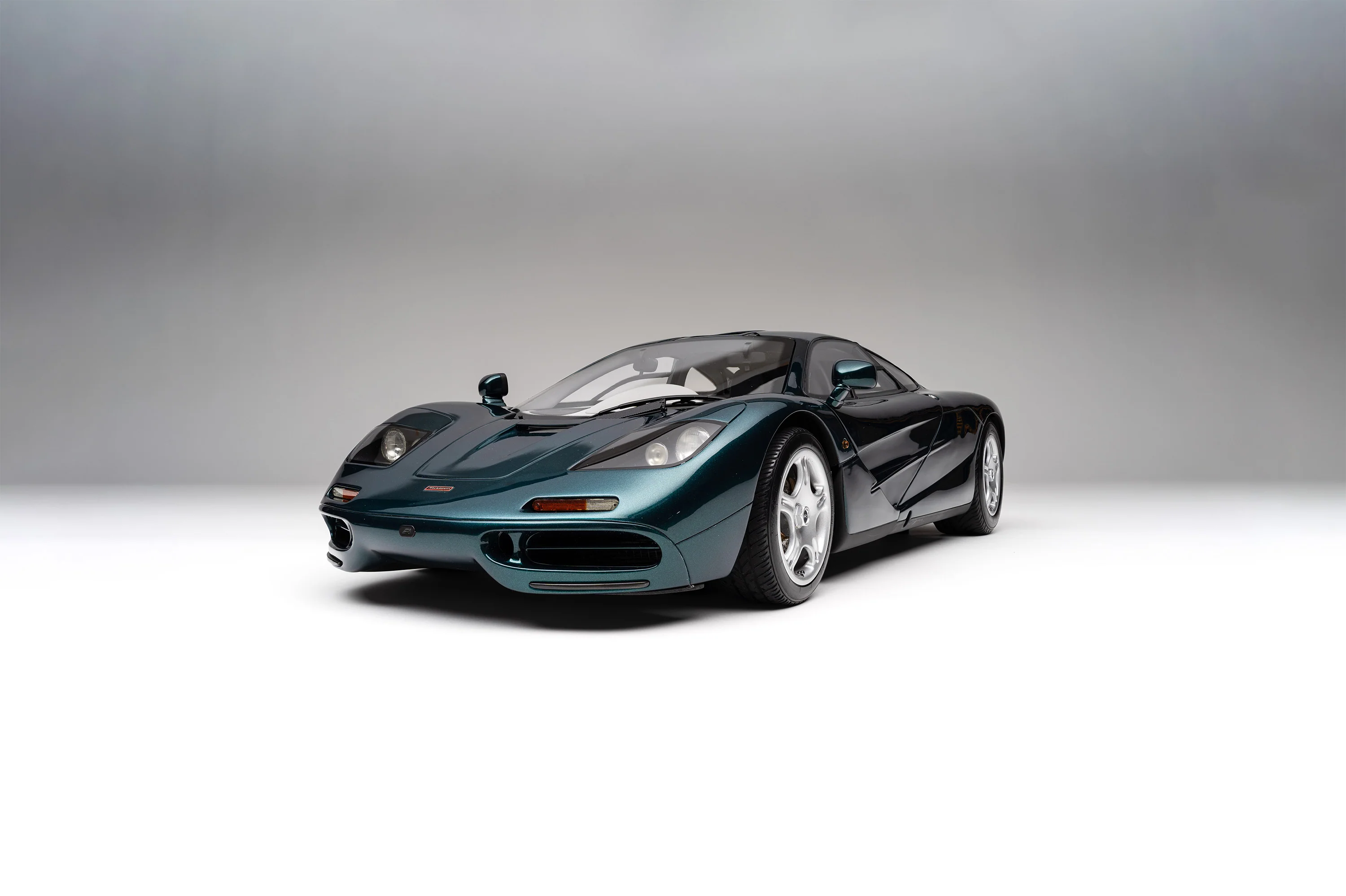McLaren F1 (1992) - Image 25