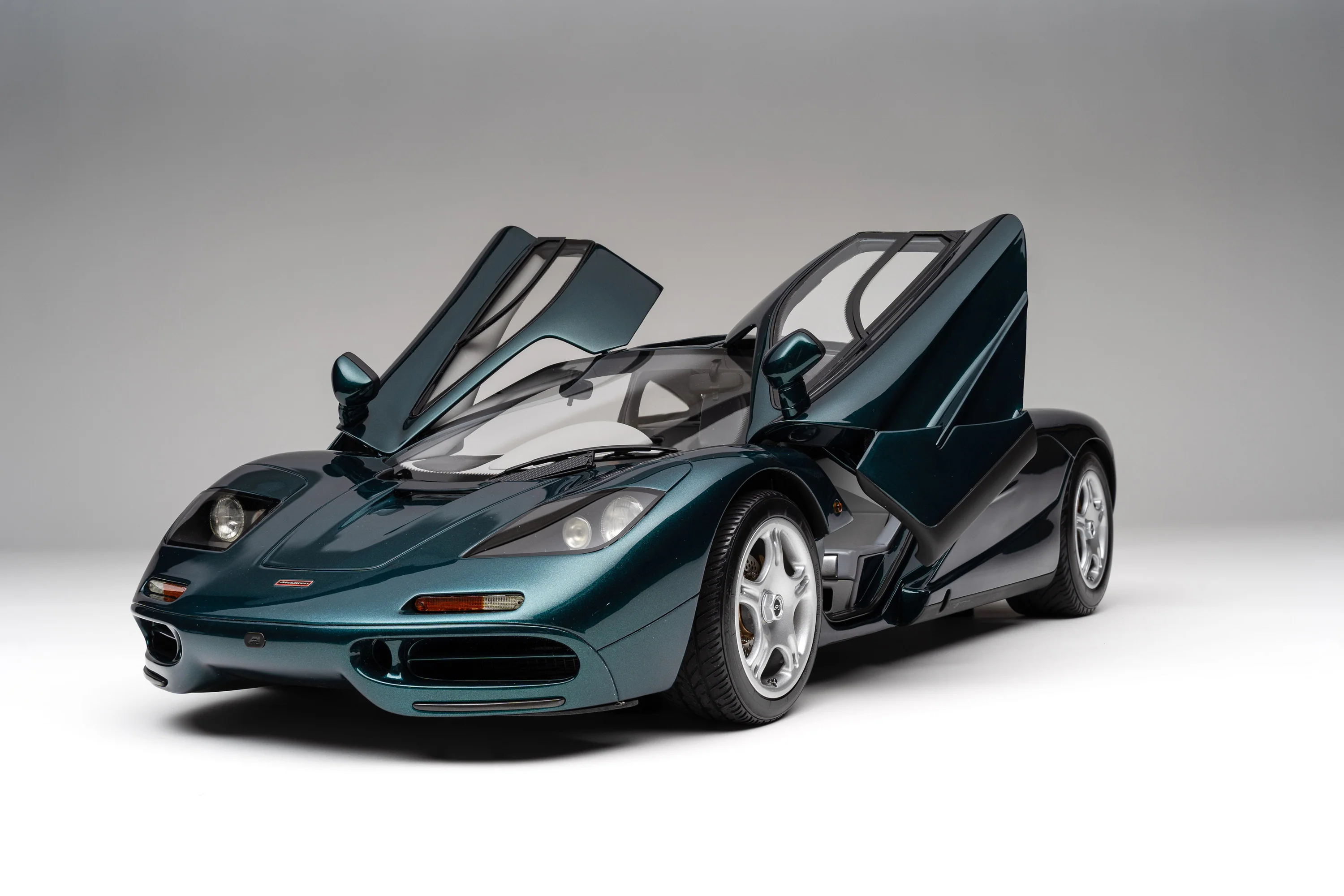 McLaren F1 (1992) - Image 27
