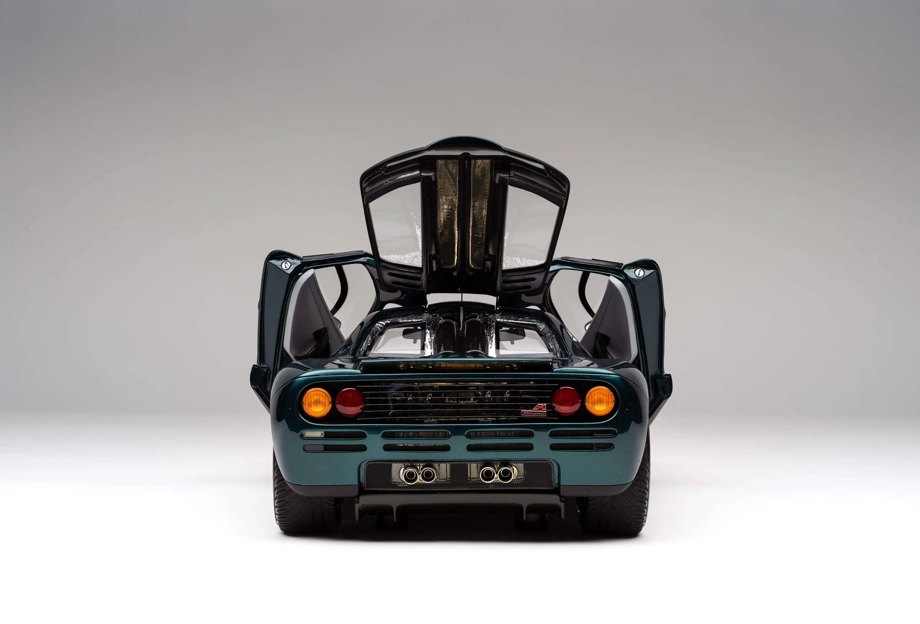 McLaren F1 (1992) - Image 30