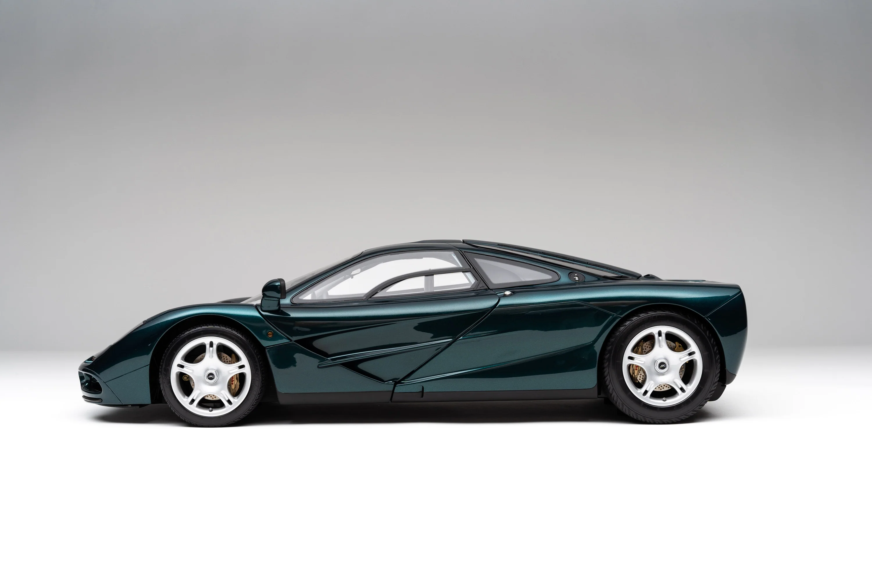 McLaren F1 (1992) - Image 35