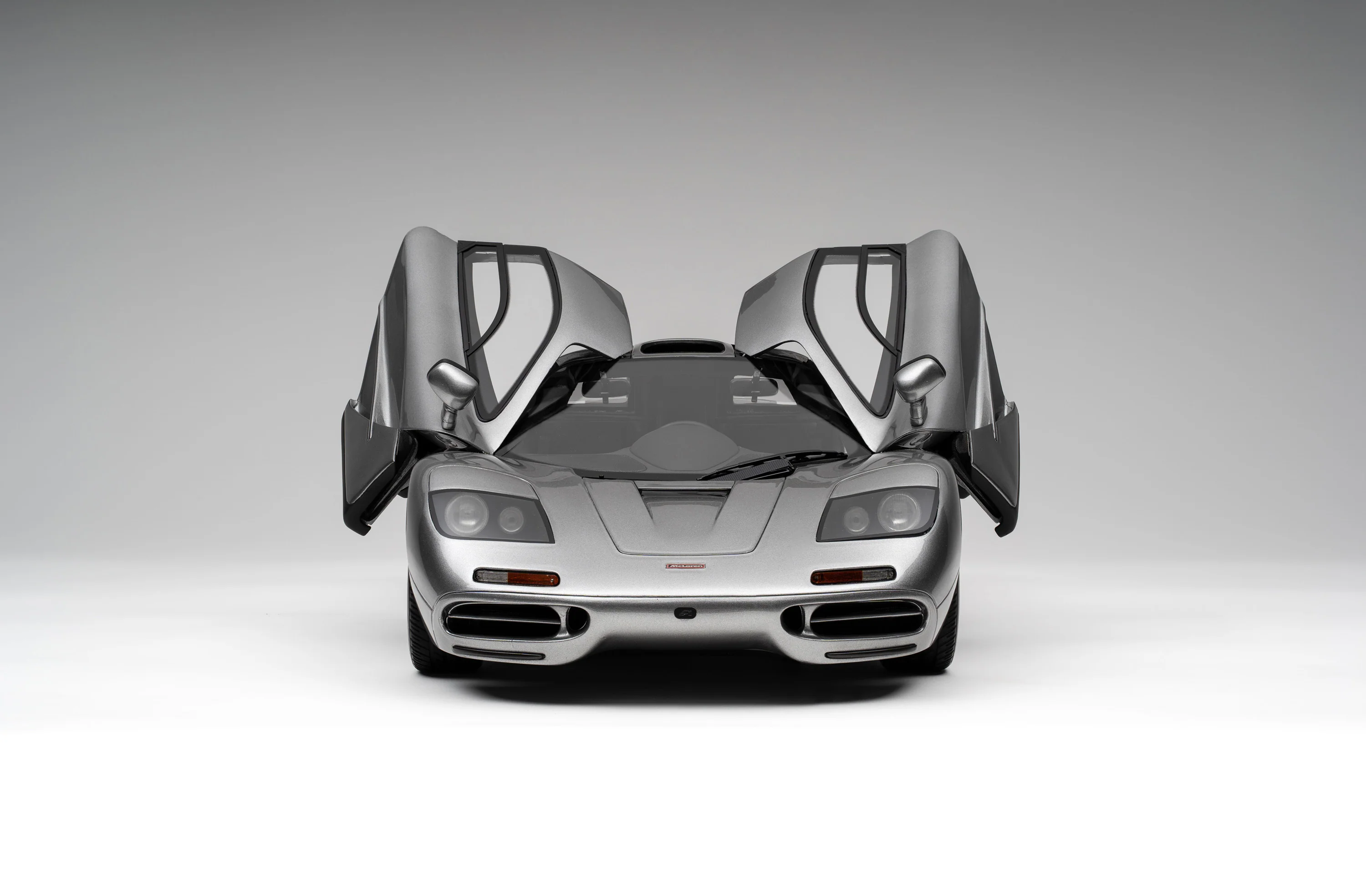 McLaren F1 (1992) - Image 4