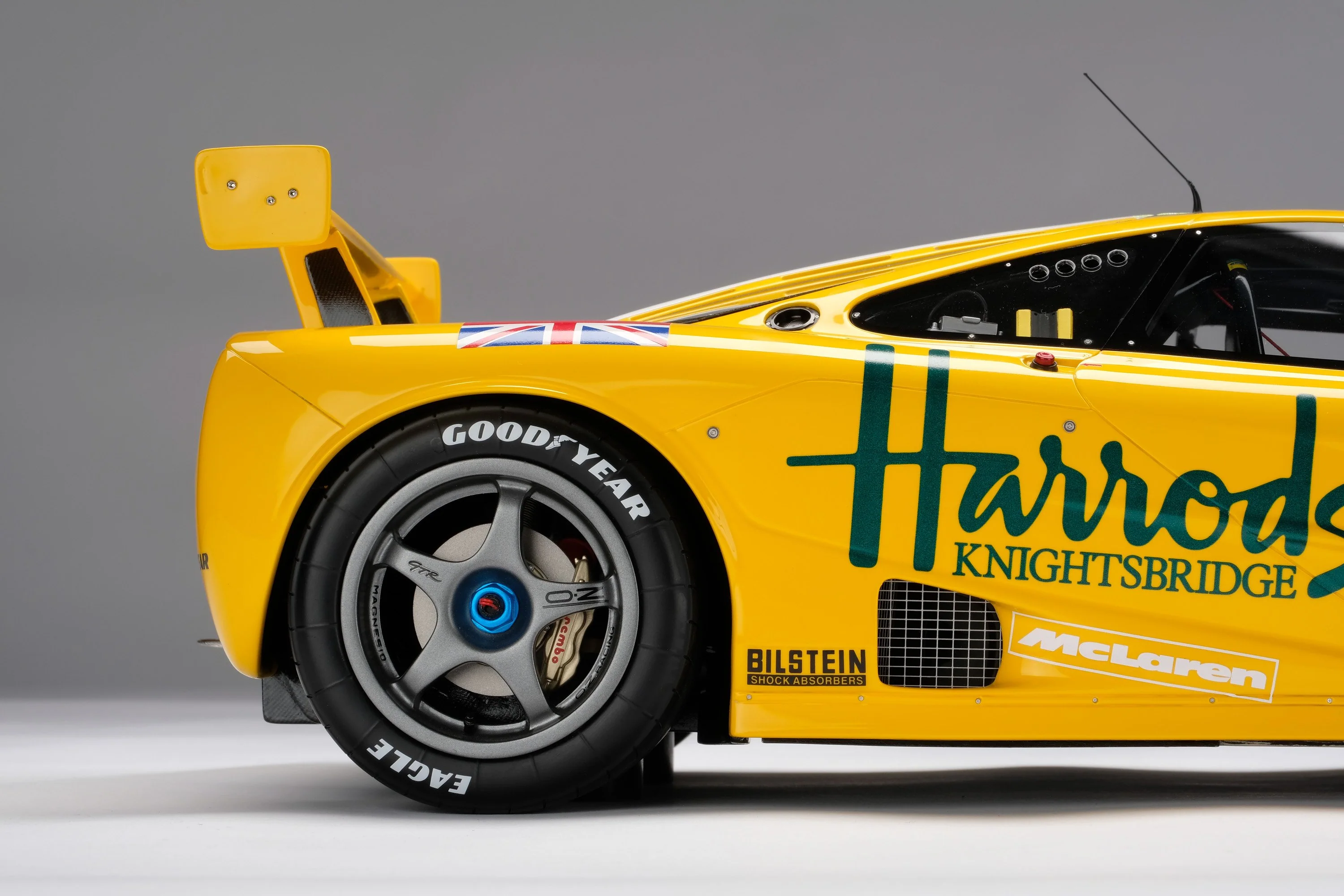 McLaren F1 GTR Harrods - 1995 Le Mans 3rd Place - Image 14