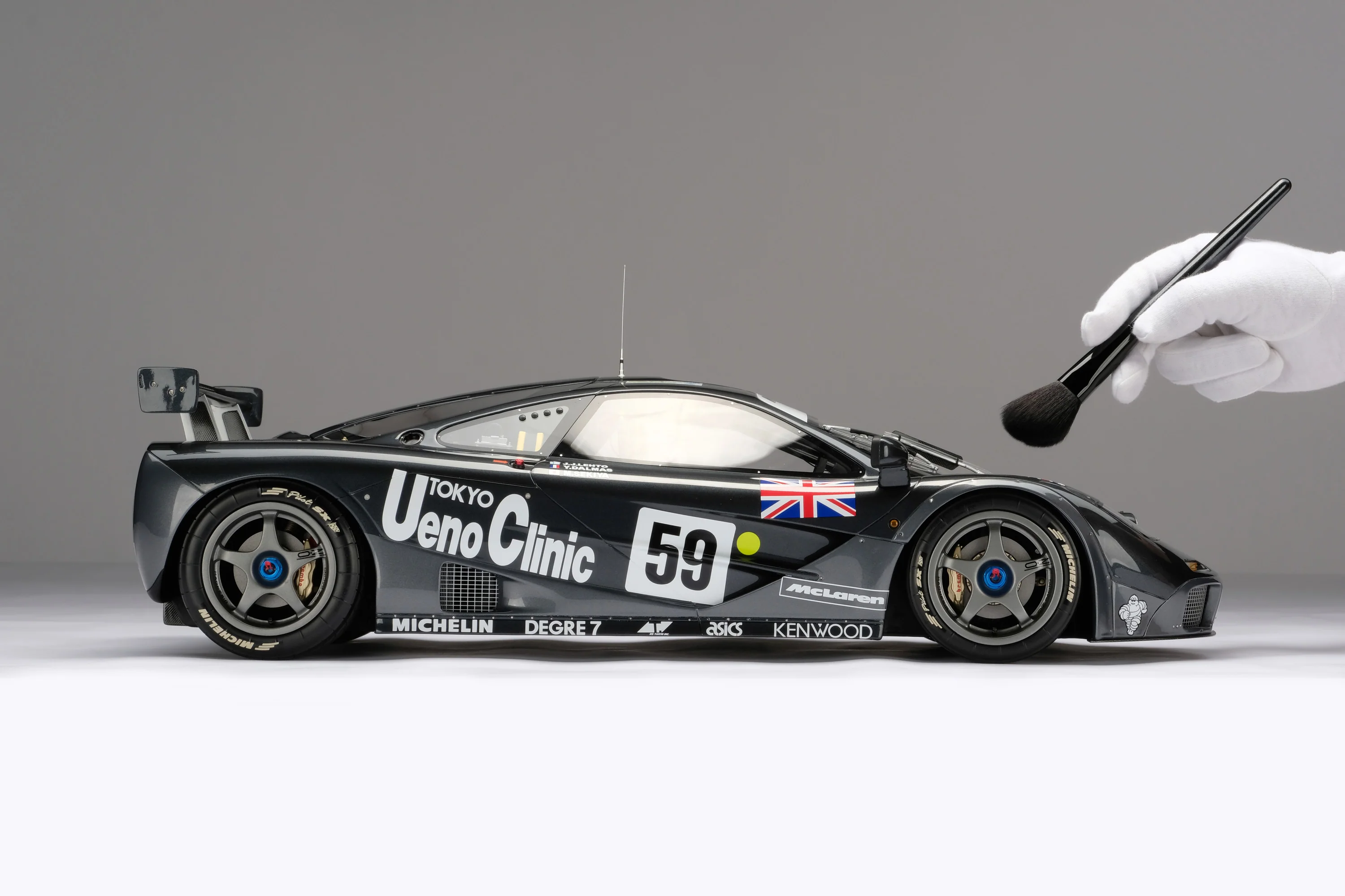 McLaren F1 GTR Ueno Clinic - 1995 Le Mans Winner - Image 12