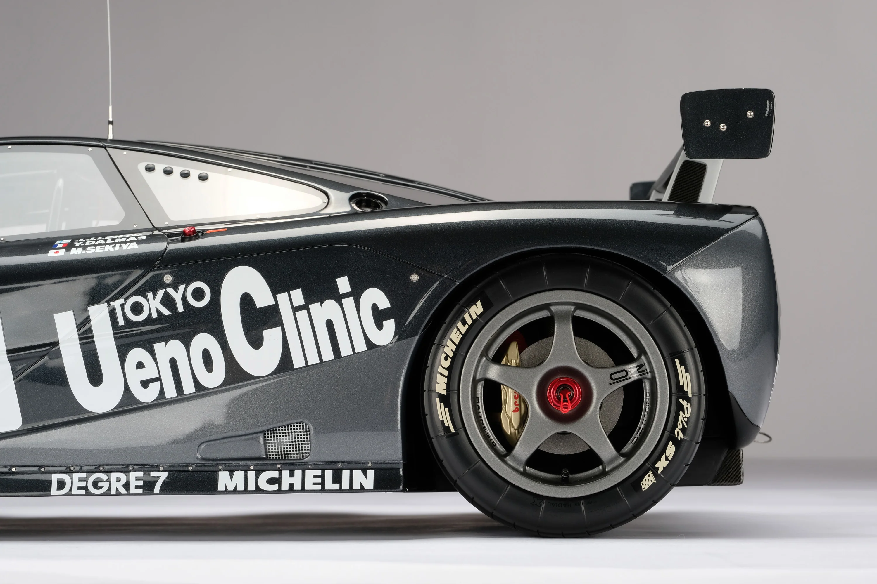 McLaren F1 GTR Ueno Clinic - 1995 Le Mans Winner - Image 15