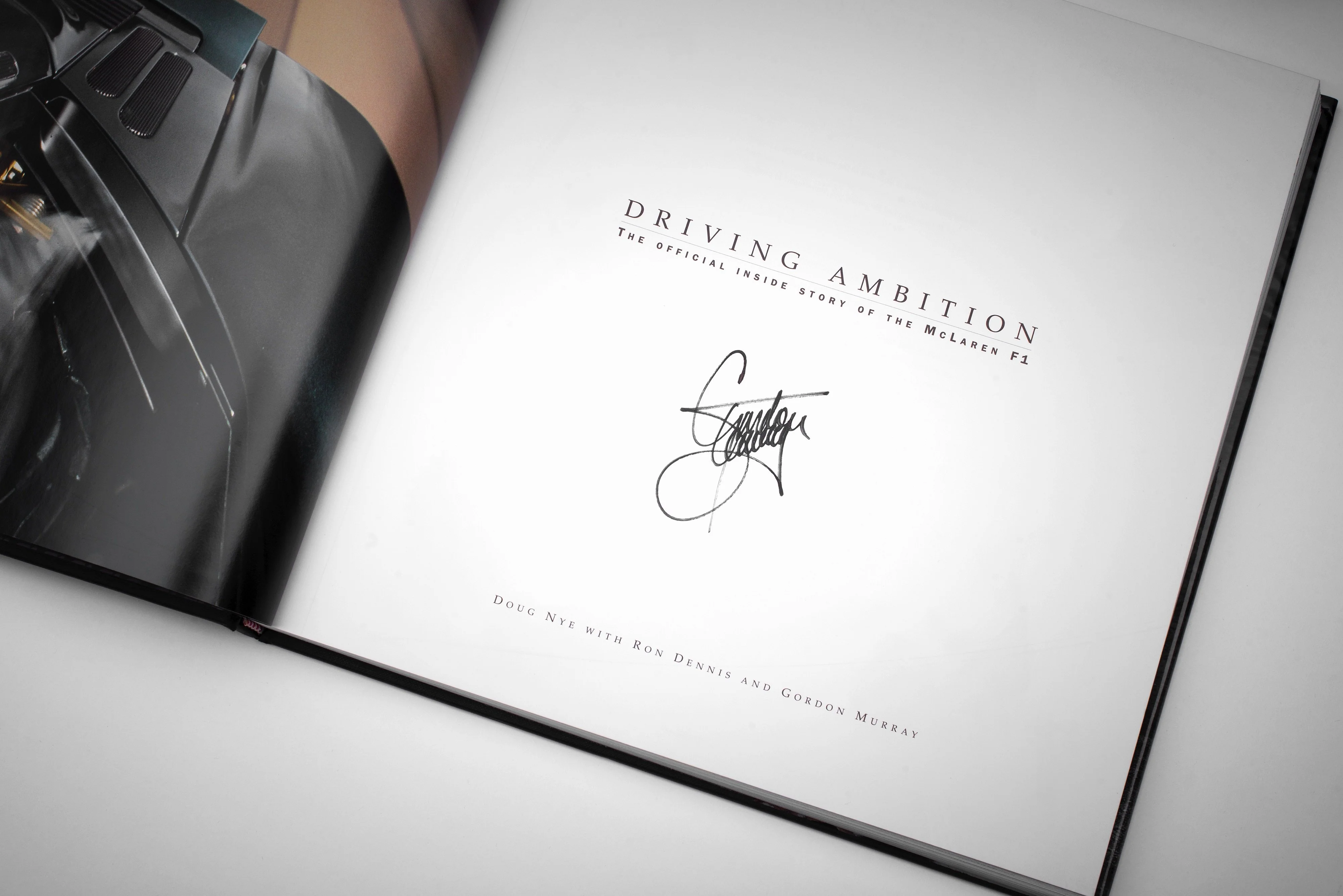 McLaren F1 LM (1995) + Gordon Murray signed Copy of "Driving Ambition" - Image 3