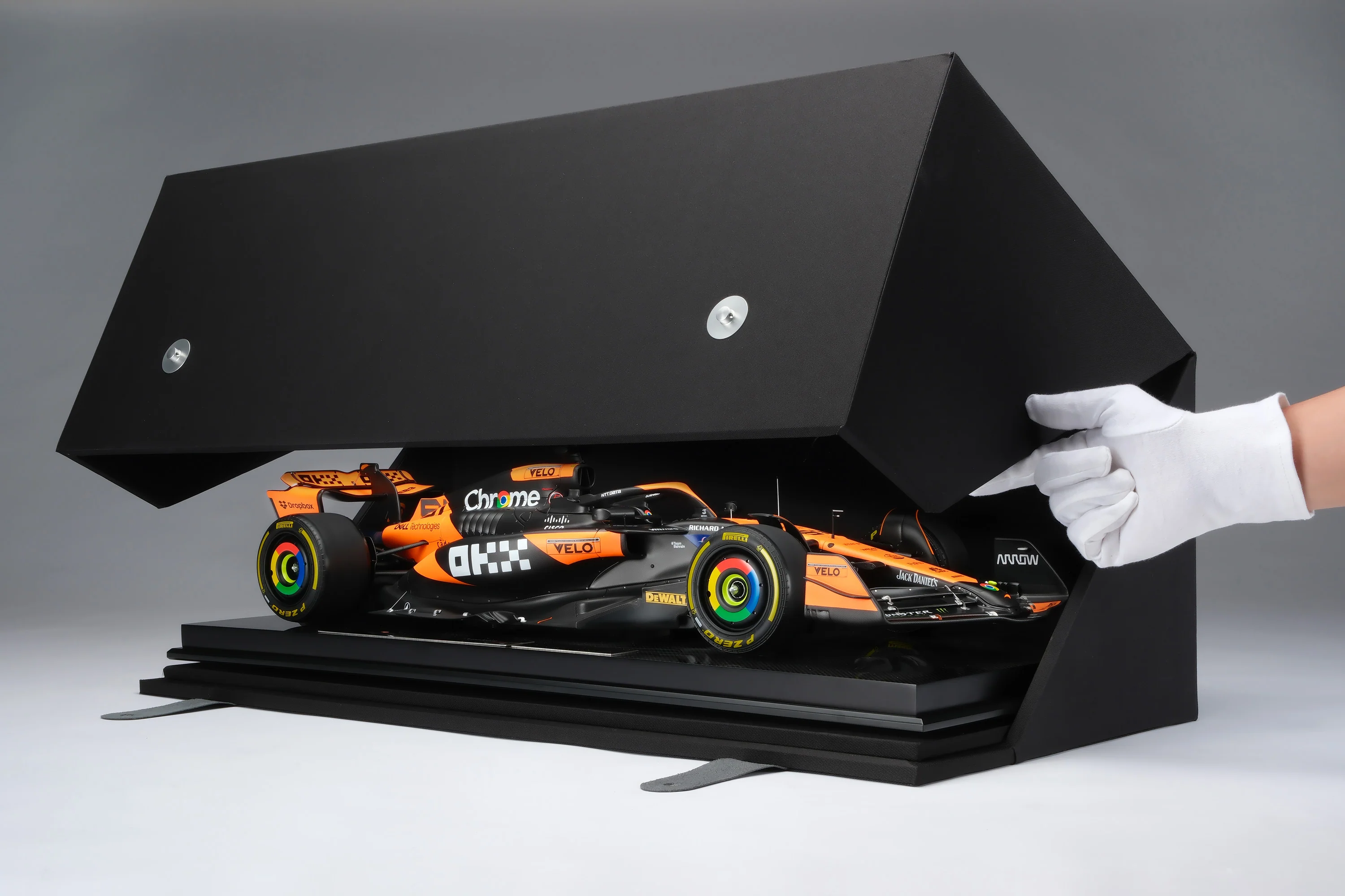 McLaren MCL38 - 2024 Miami Grand Prix - Image 42