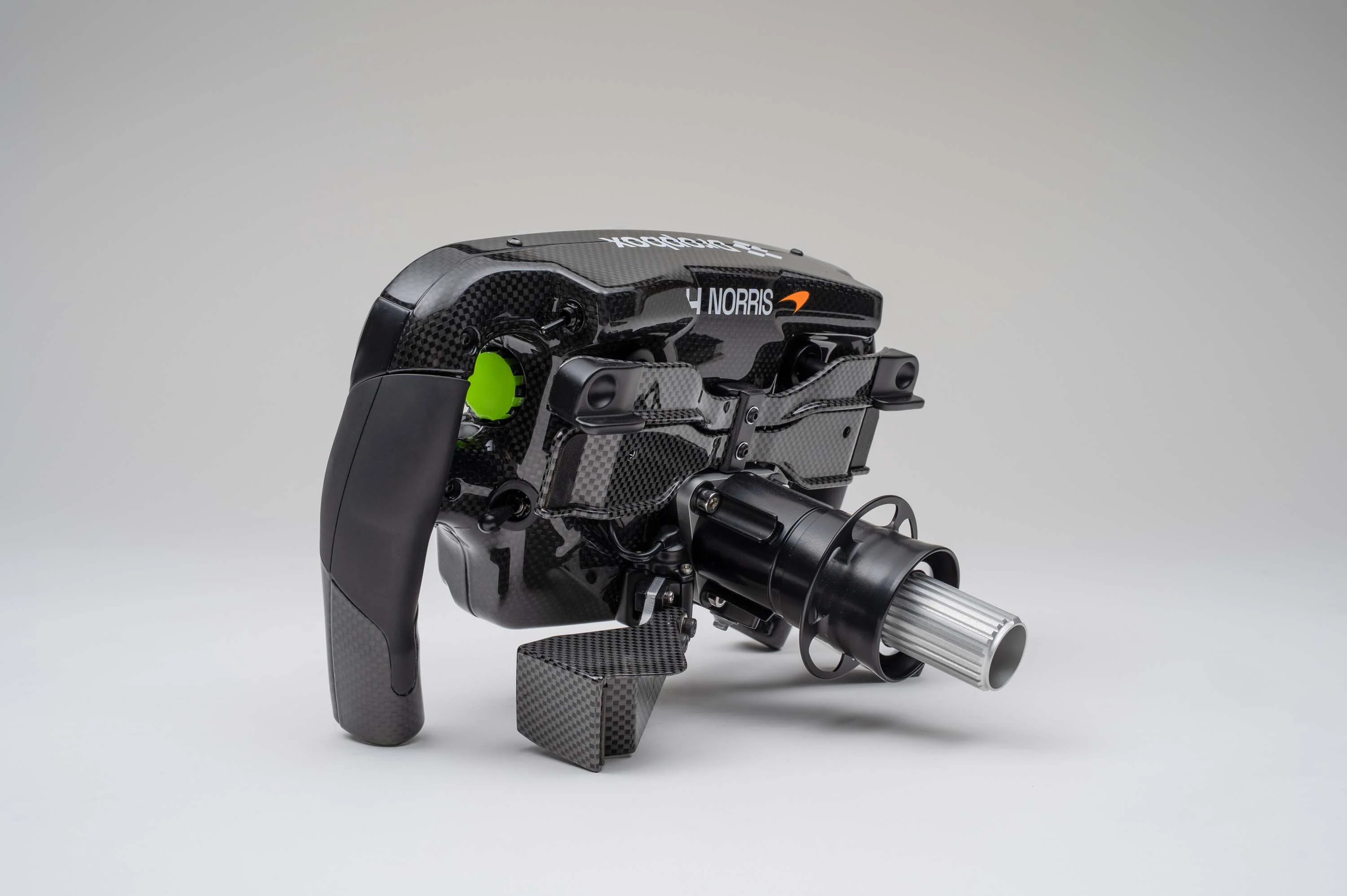 McLaren MCL38 Steering Wheel (2024) - Image 11