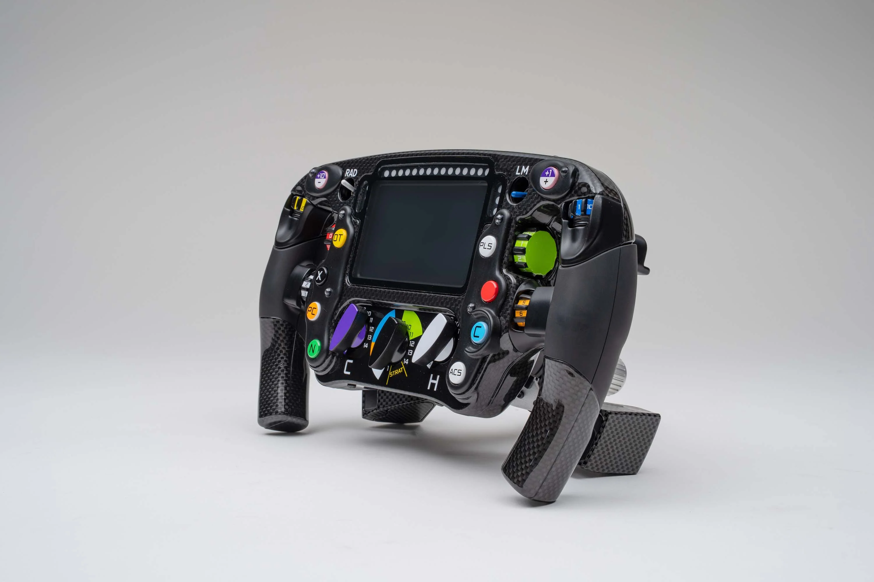McLaren MCL38 Steering Wheel (2024) - Image 9