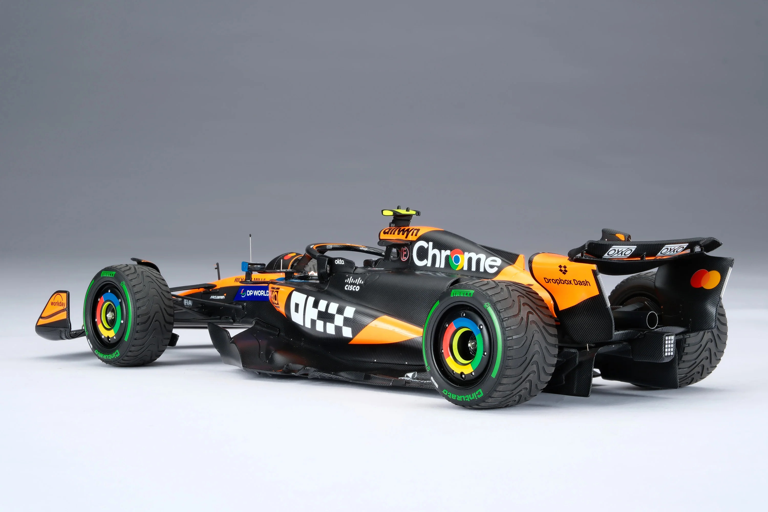McLaren MCL39 - 2025 Australian Grand Prix - Image 11