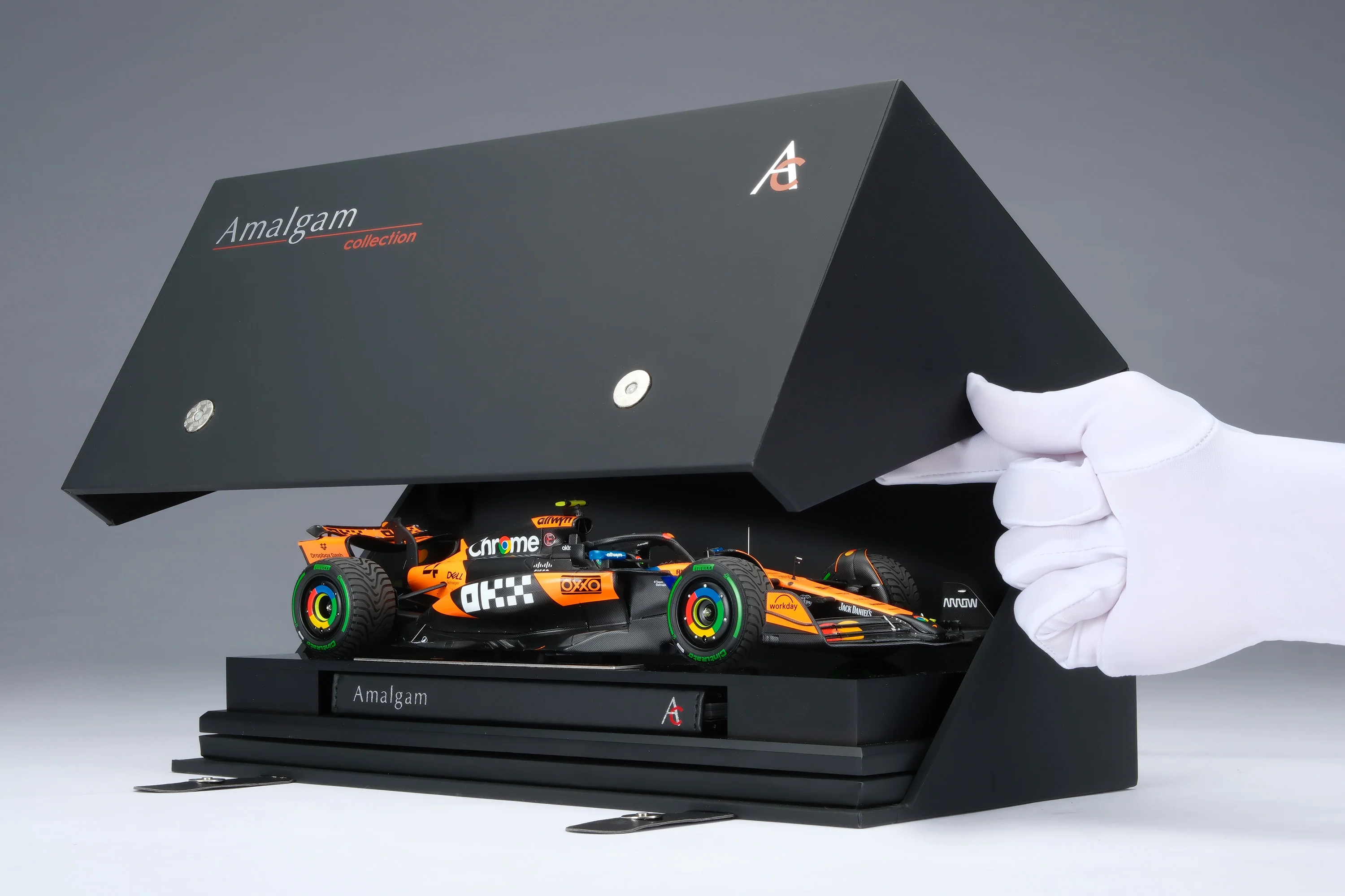 McLaren MCL39 - 2025 Australian Grand Prix - Image 17
