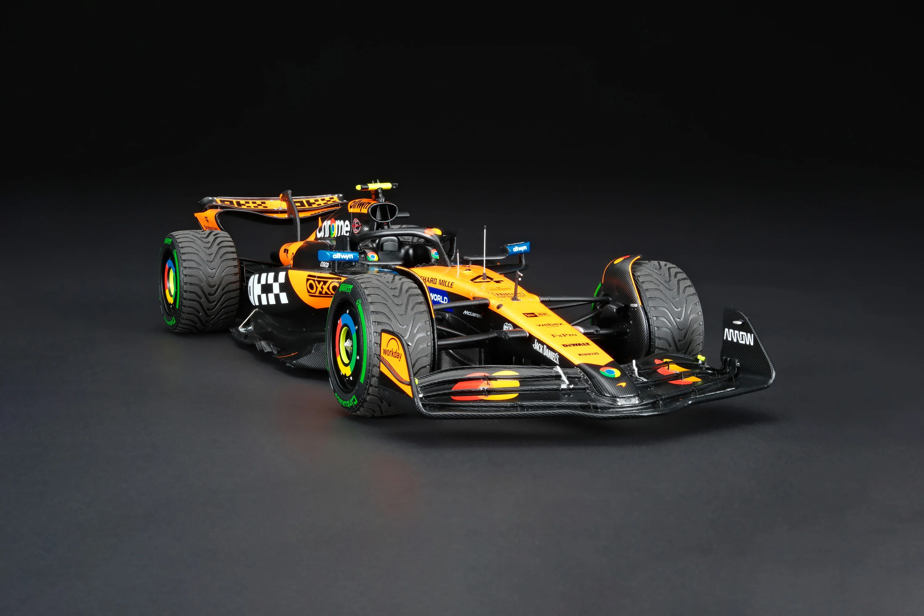 McLaren MCL39 - 2025 Australian Grand Prix - Image 2