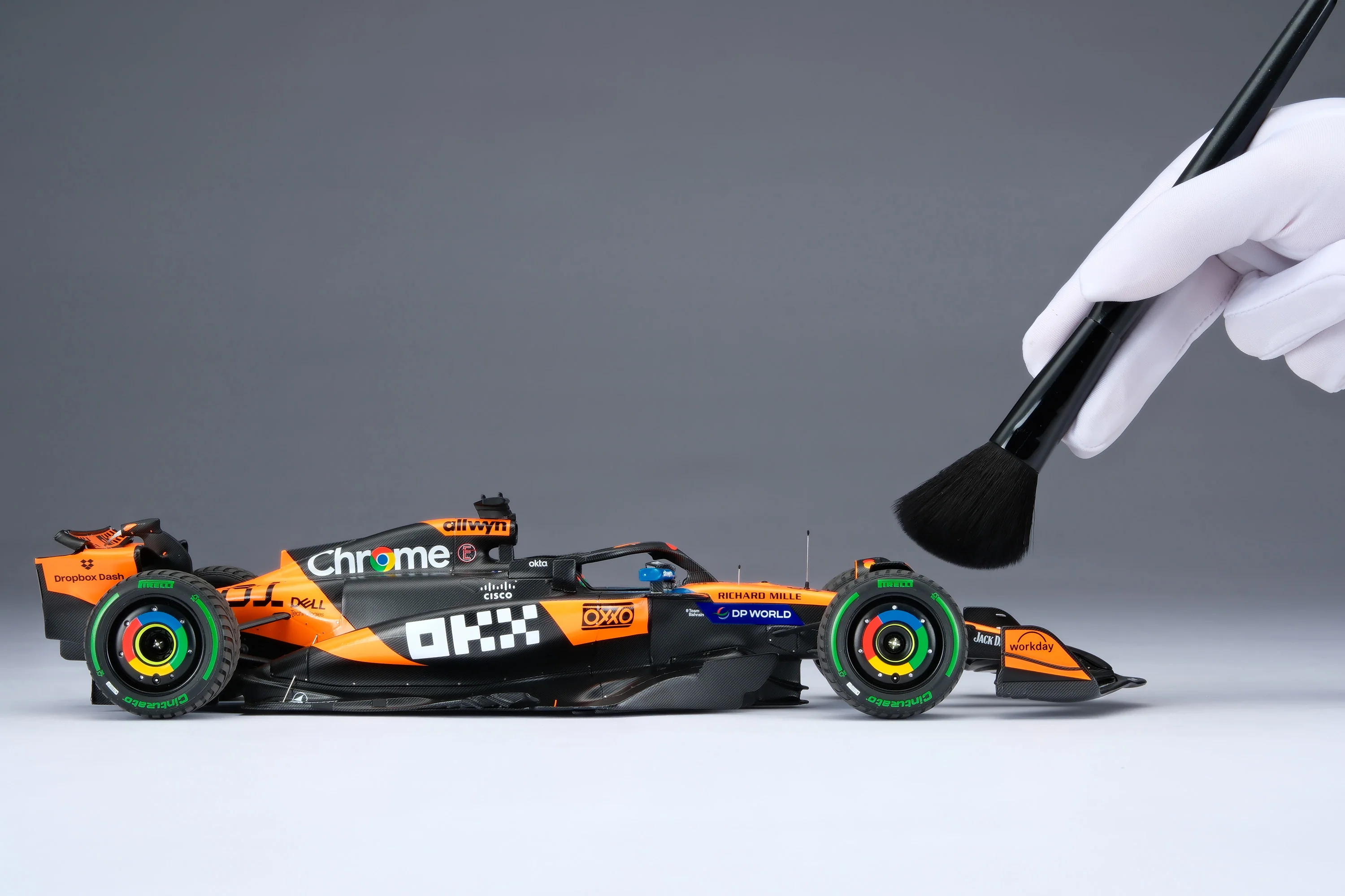 McLaren MCL39 - 2025 Australian Grand Prix - Image 21