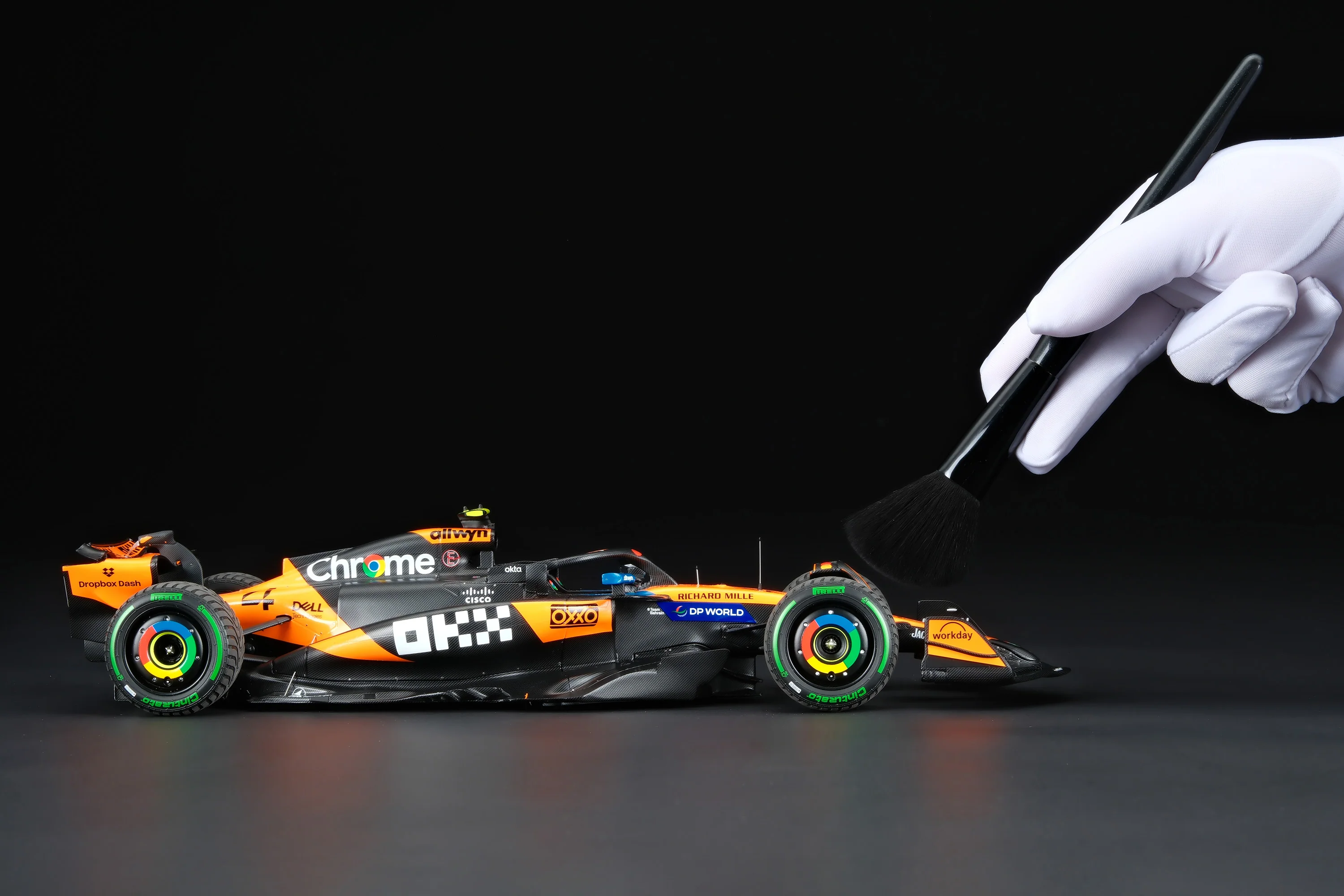 McLaren MCL39 - 2025 Australian Grand Prix - Image 3
