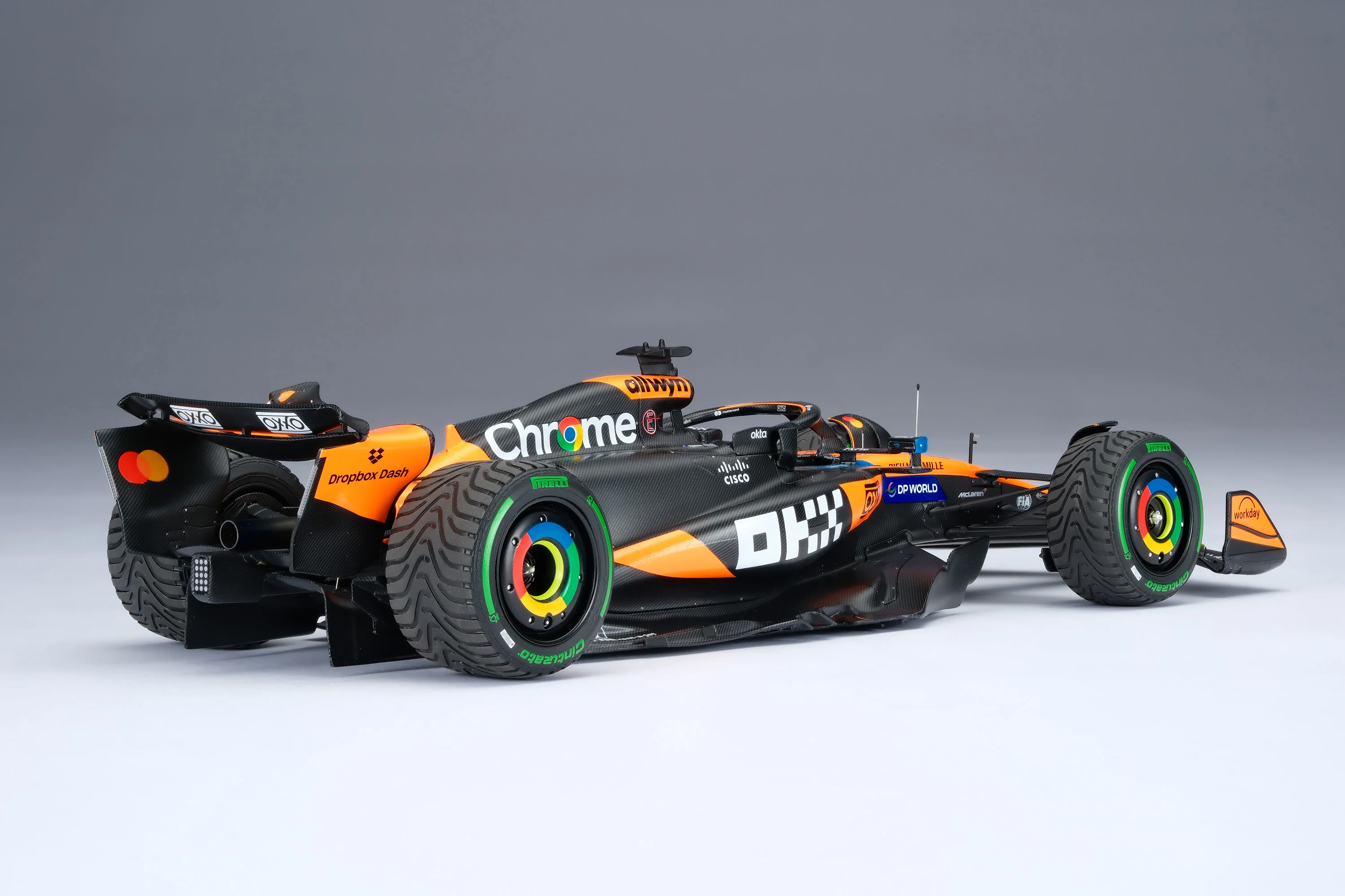 McLaren MCL39 - 2025 Australian Grand Prix - Image 31