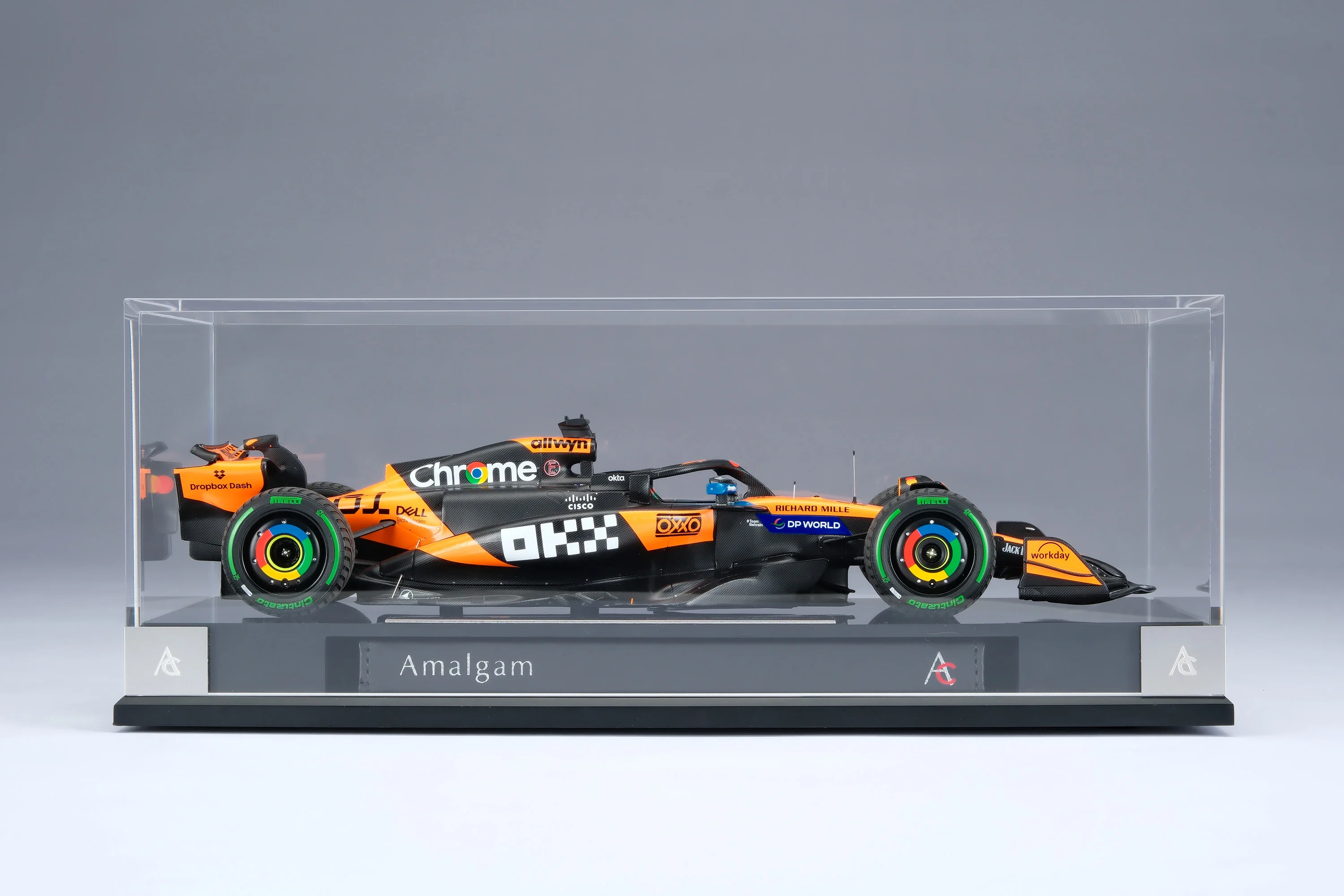 McLaren MCL39 - 2025 Australian Grand Prix - Image 32