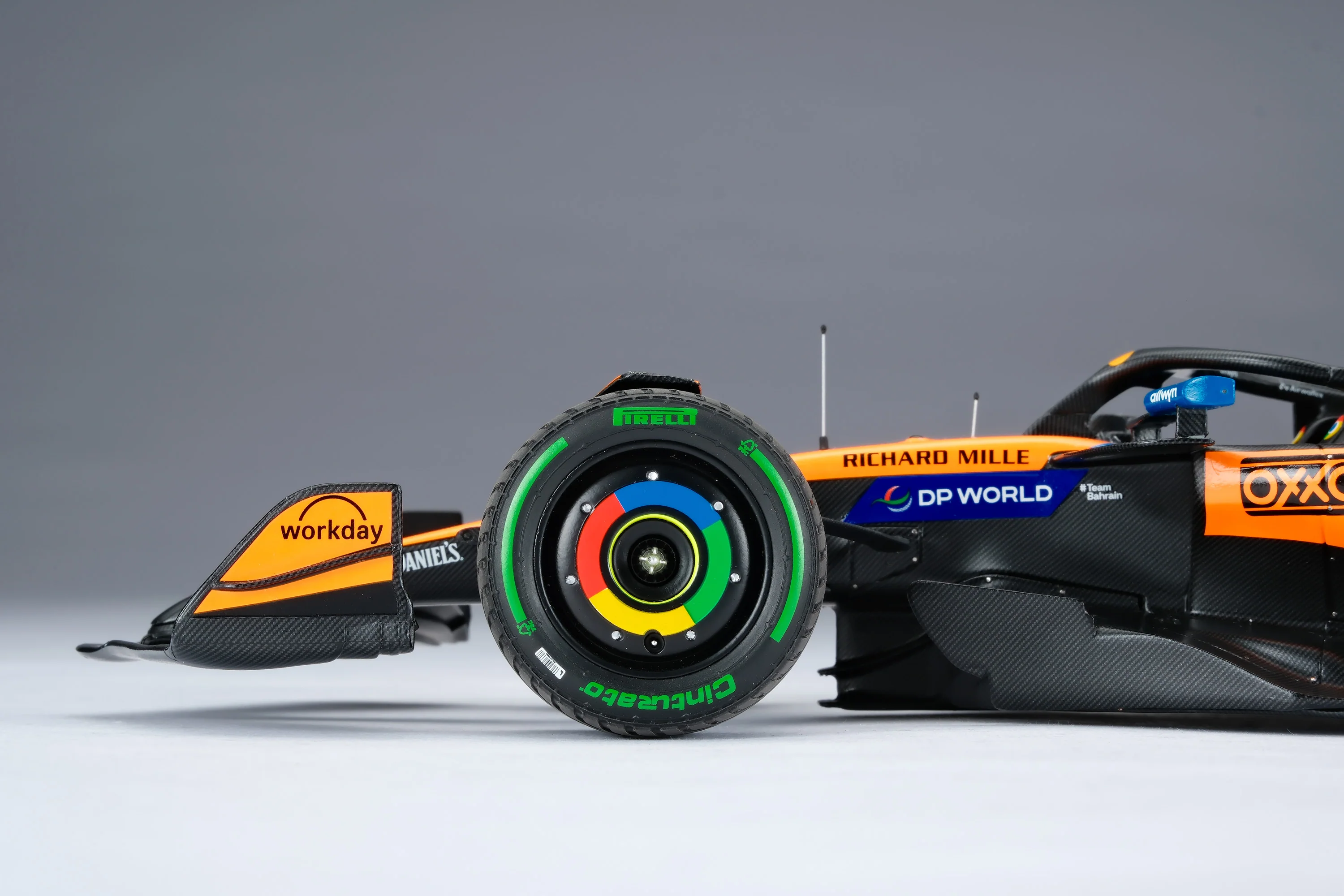 McLaren MCL39 - 2025 Australian Grand Prix - Image 9