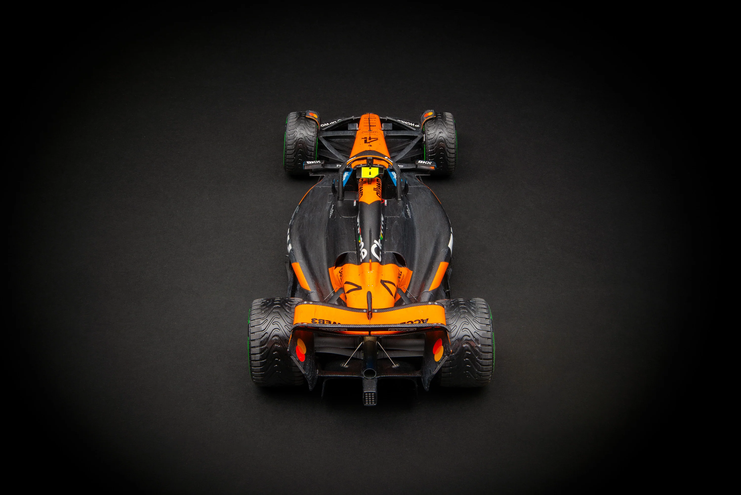 McLaren MCL39 - Australian Grand Prix - Race Weathered - Lando Norris - Image 14