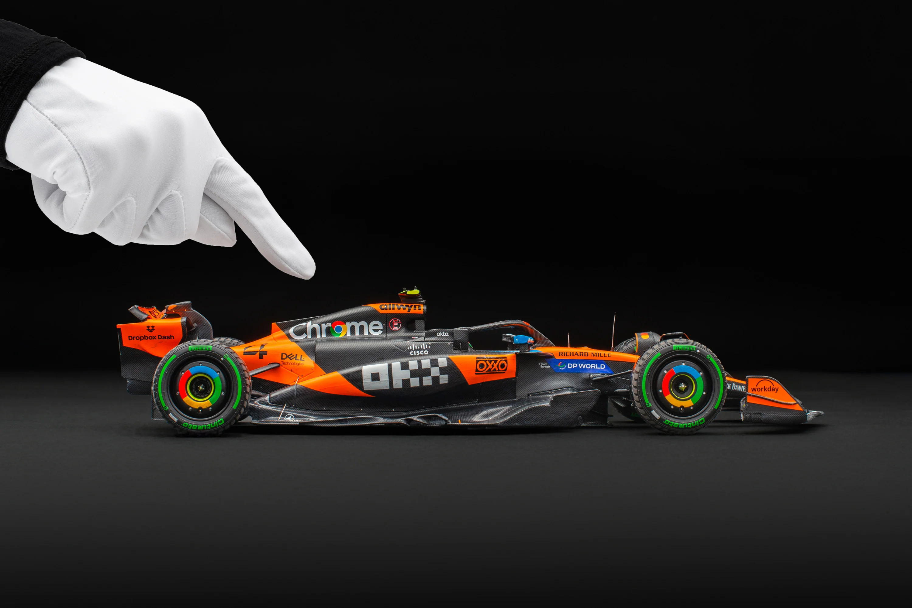 McLaren MCL39 - Australian Grand Prix - Race Weathered - Lando Norris - Image 3