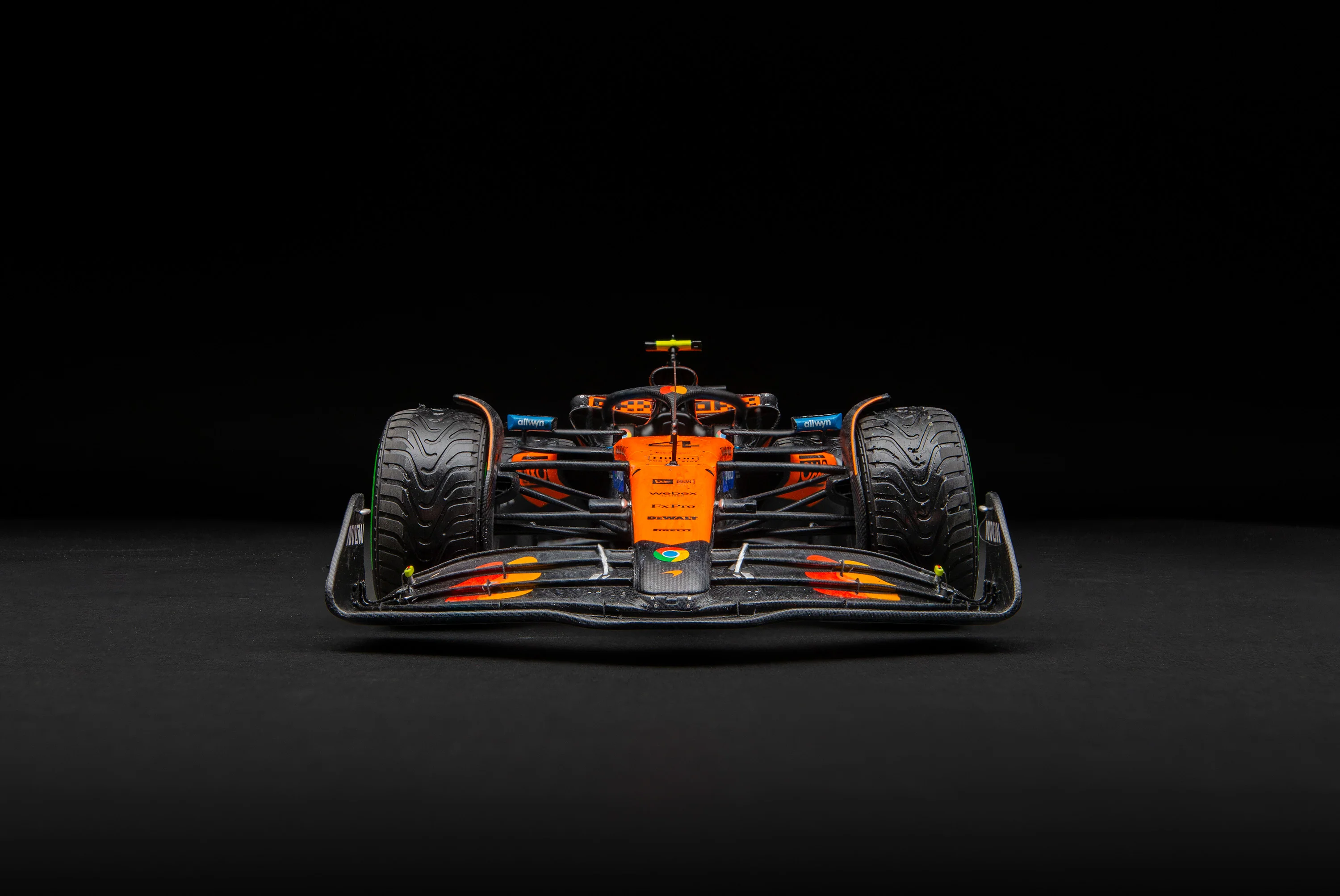 McLaren MCL39 - Australian Grand Prix - Race Weathered - Lando Norris - Image 7