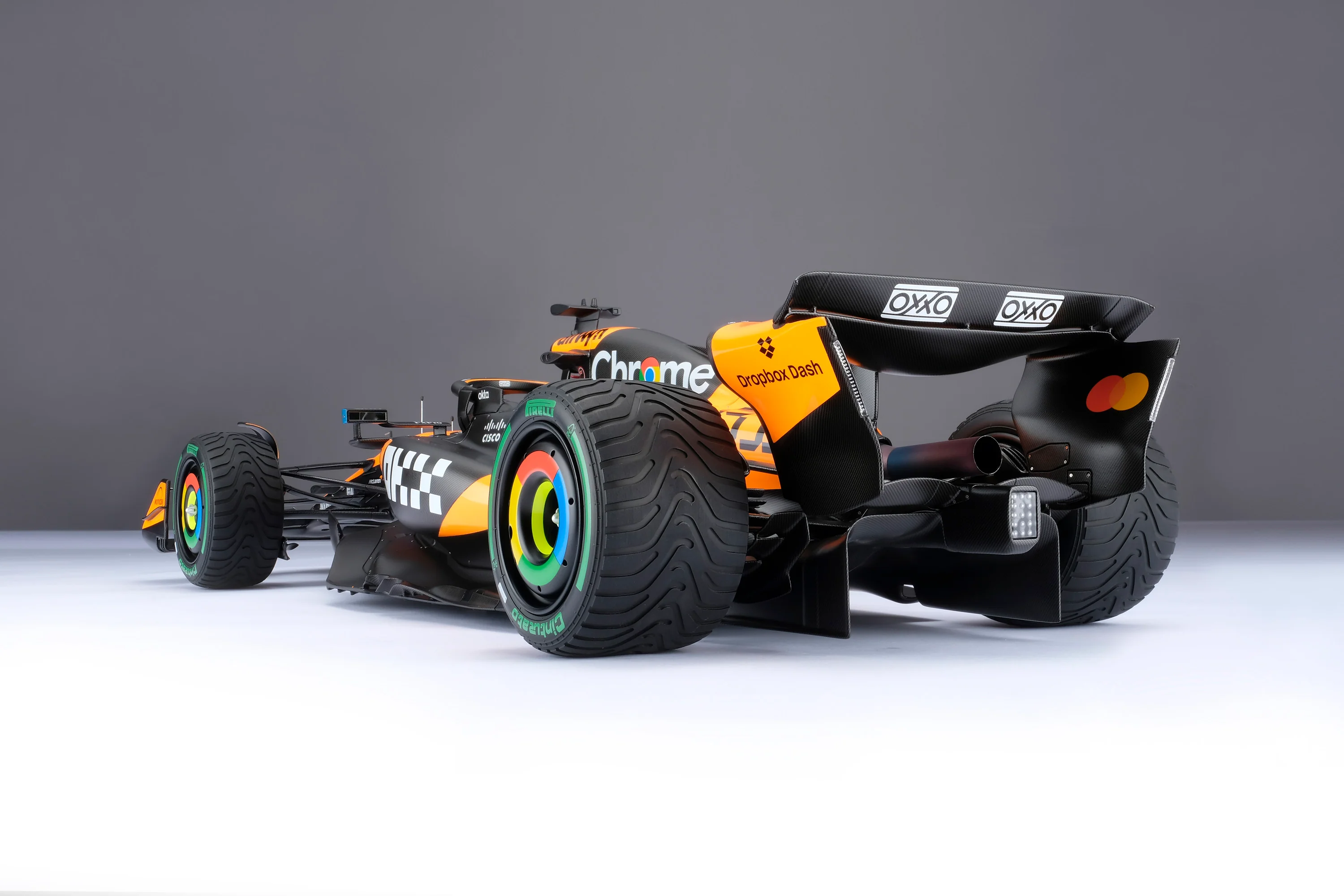 McLaren MCL39 - 2025 Australian Grand Prix - Image 17