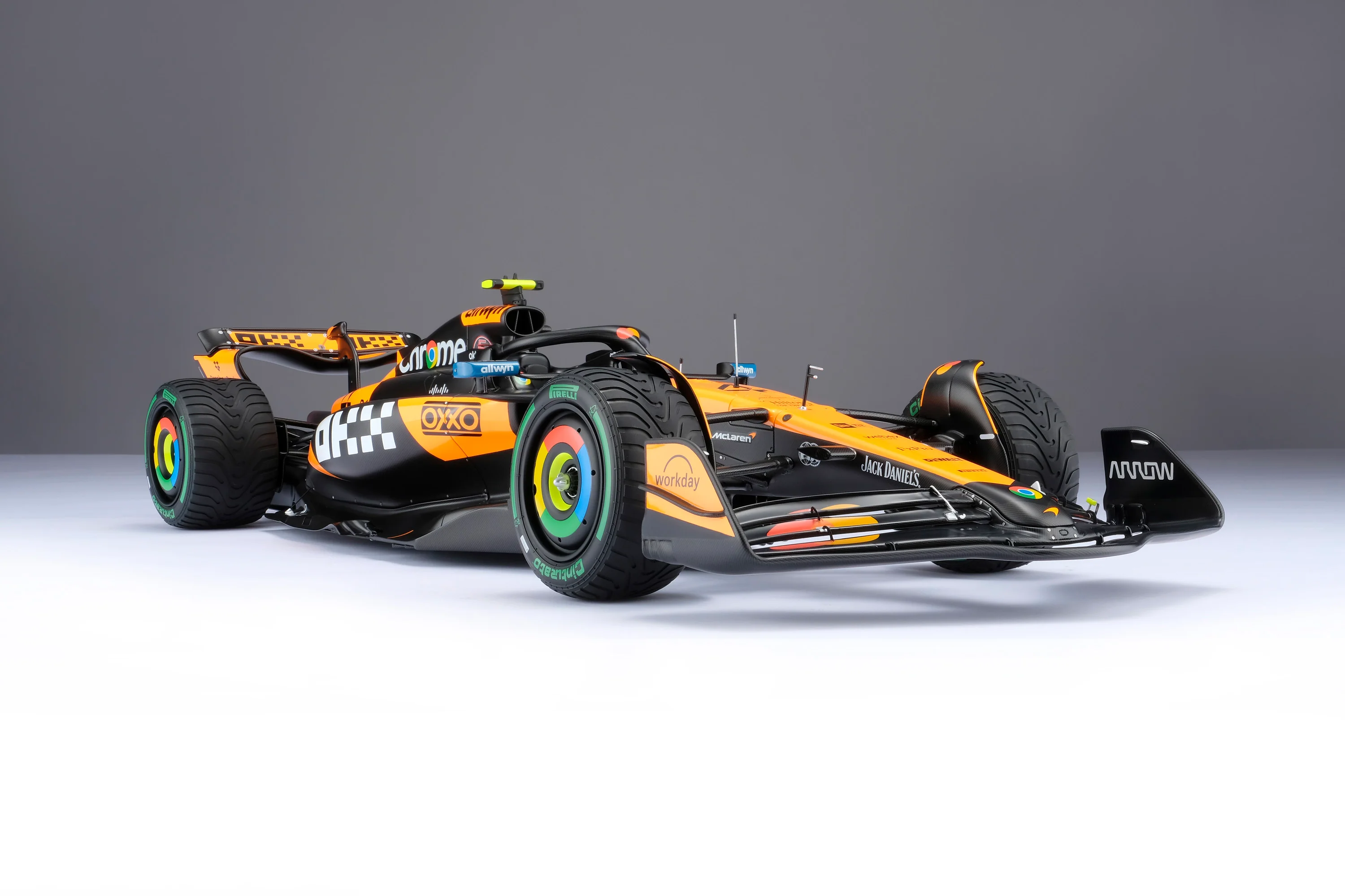 McLaren MCL39 - 2025 Australian Grand Prix - Image 23