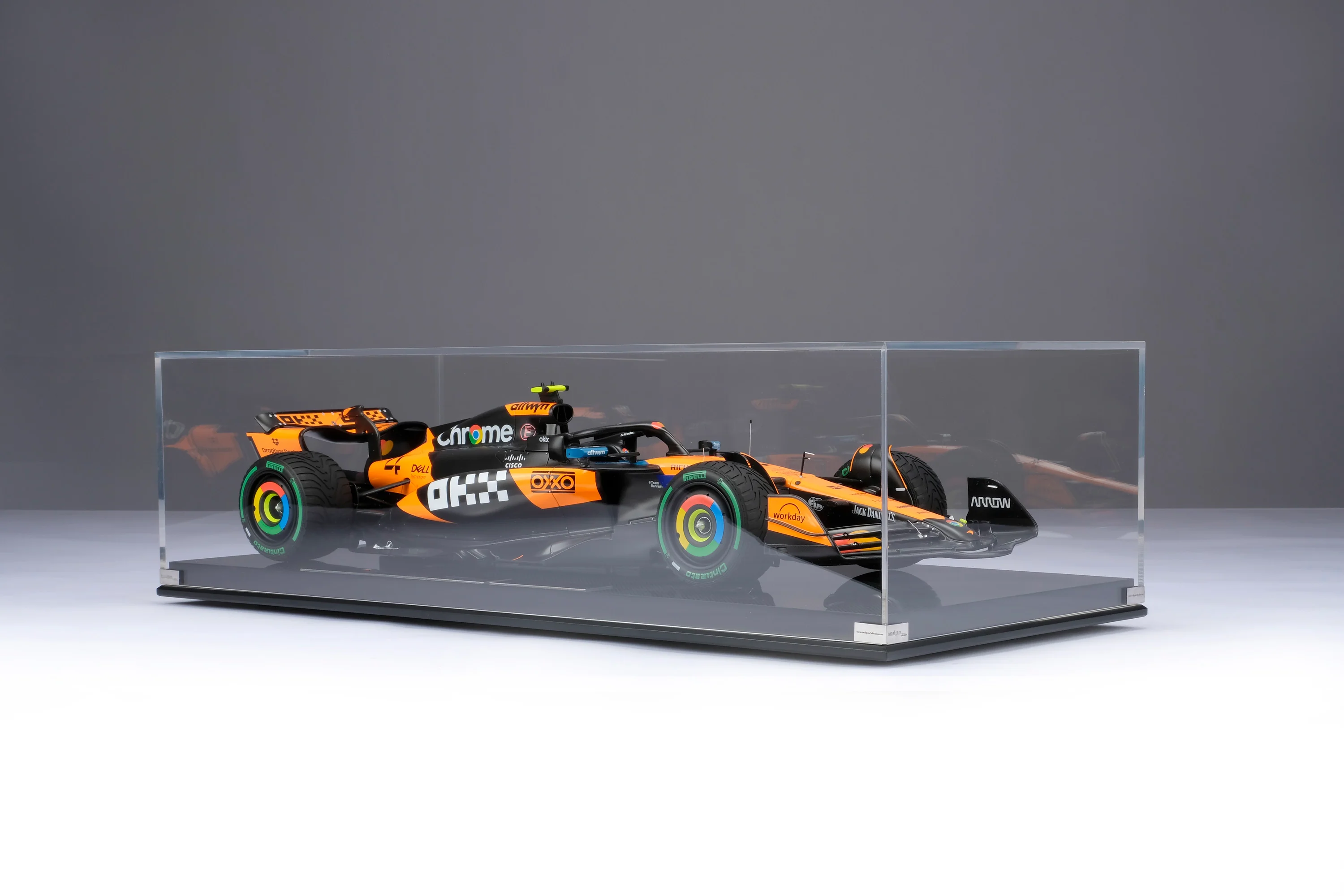 McLaren MCL39 - 2025 Australian Grand Prix - Image 37