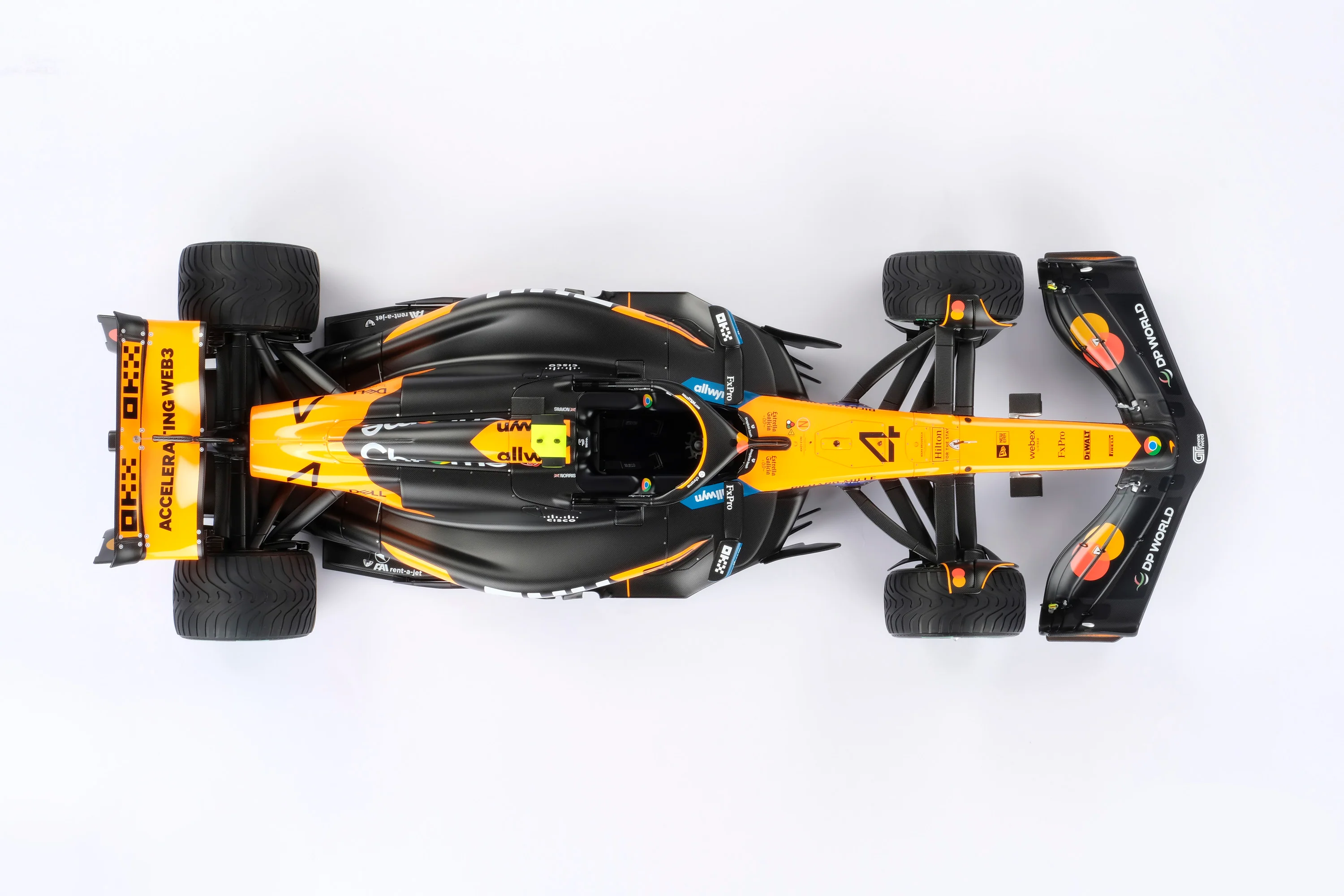 McLaren MCL39 - 2025 Australian Grand Prix - Image 38