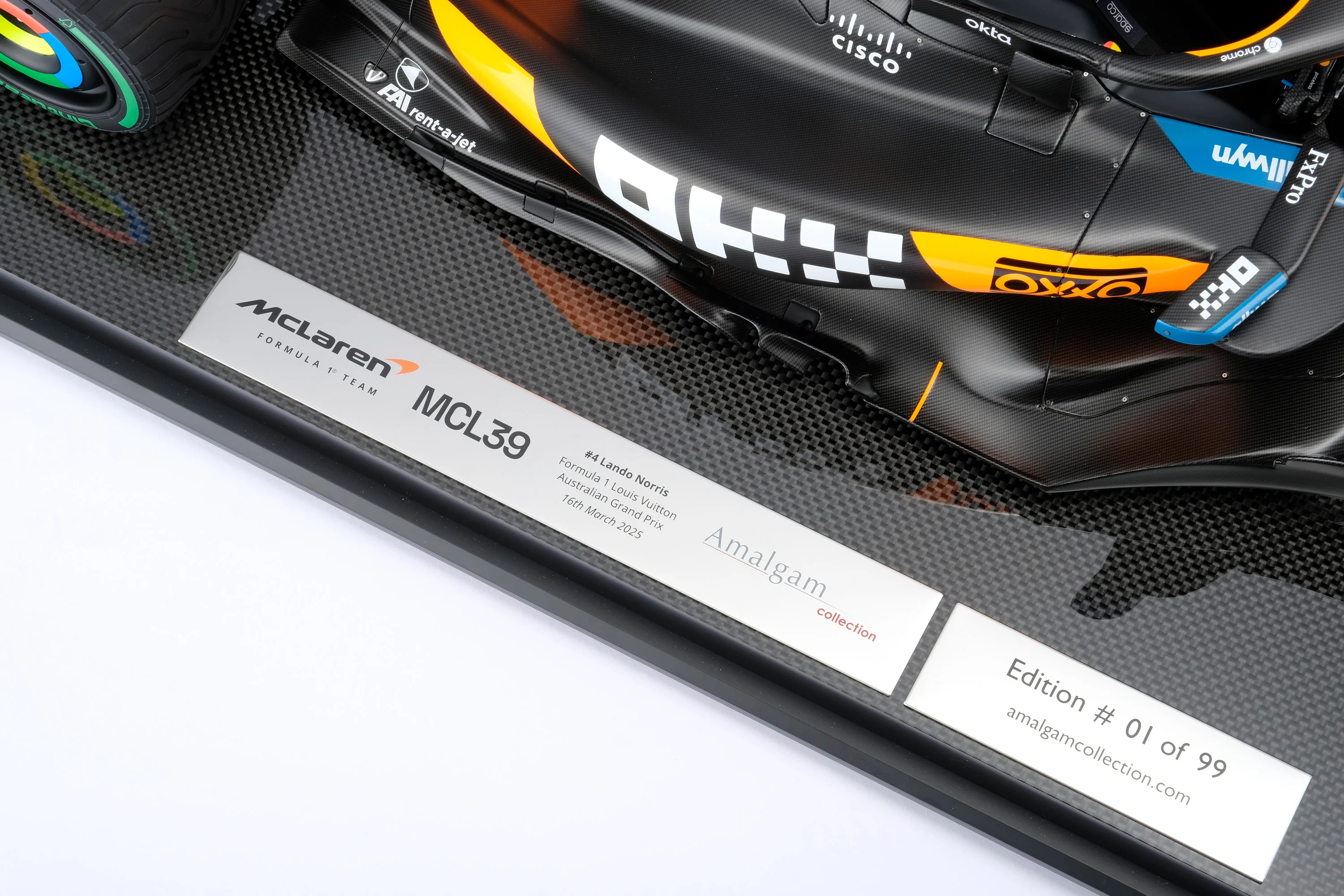 McLaren MCL39 - 2025 Australian Grand Prix - Image 39