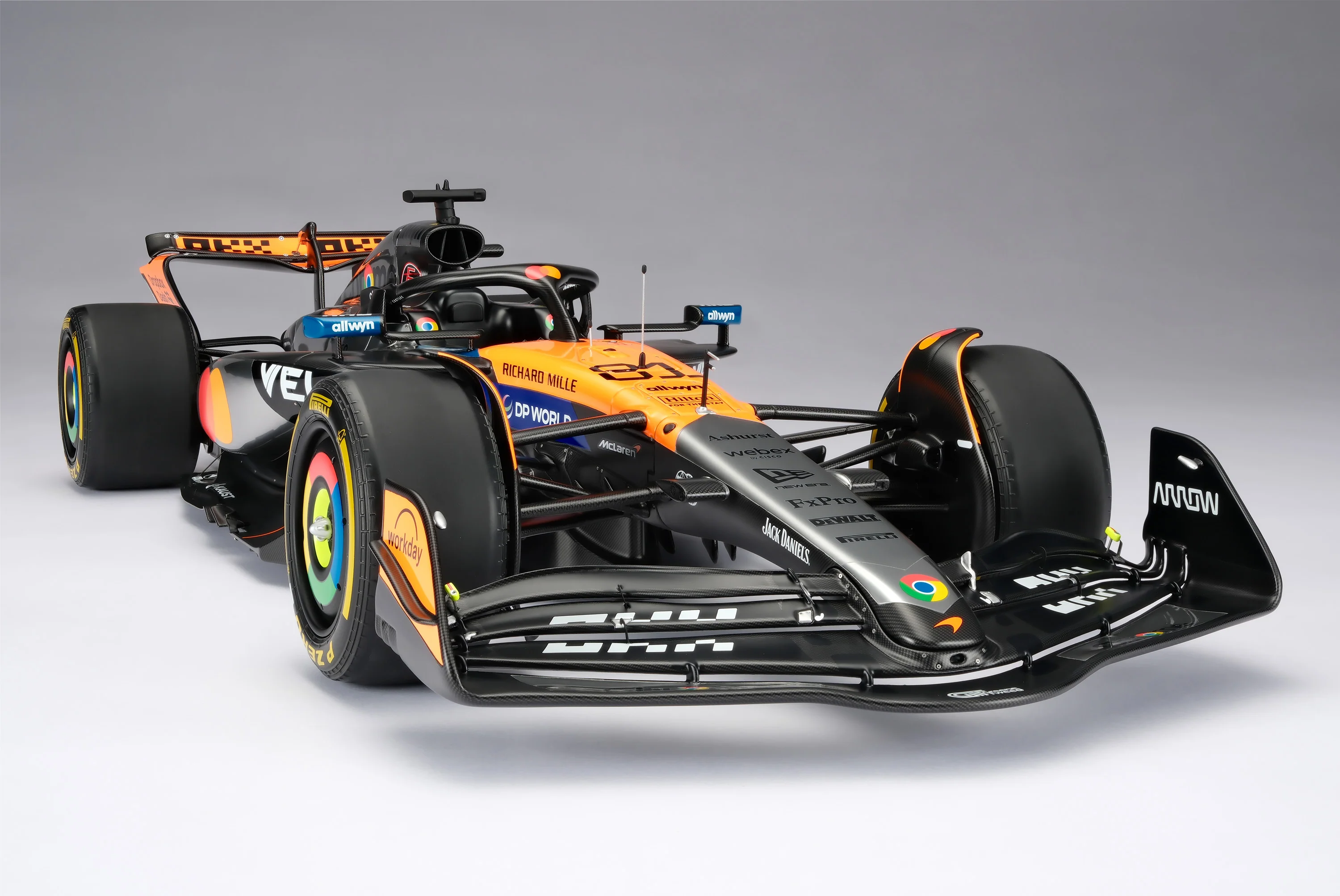 McLaren MCL39 - 2025 British Grand Prix - Image 25