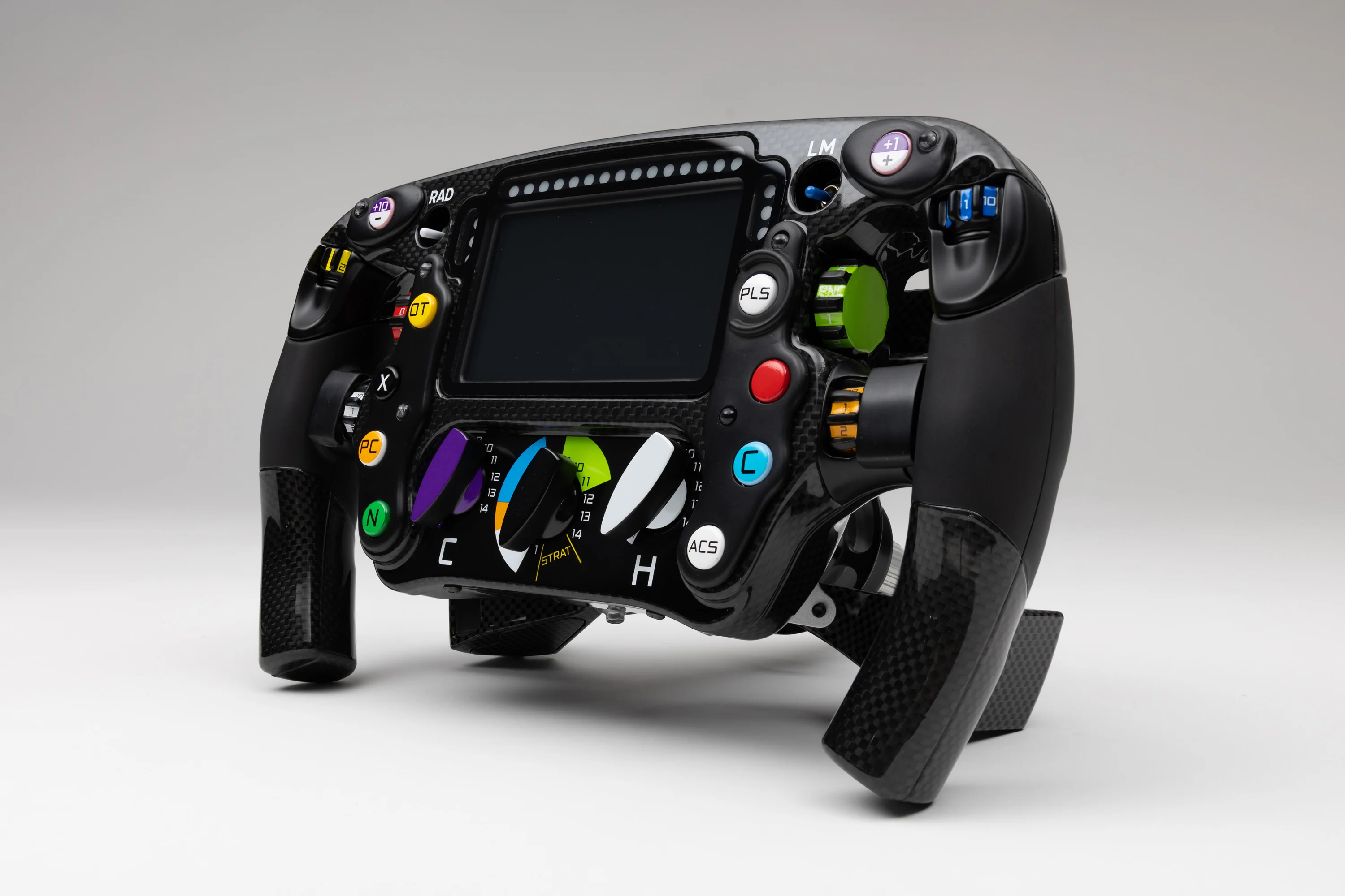 McLaren MCL39 Steering Wheel (2025) - Image 9