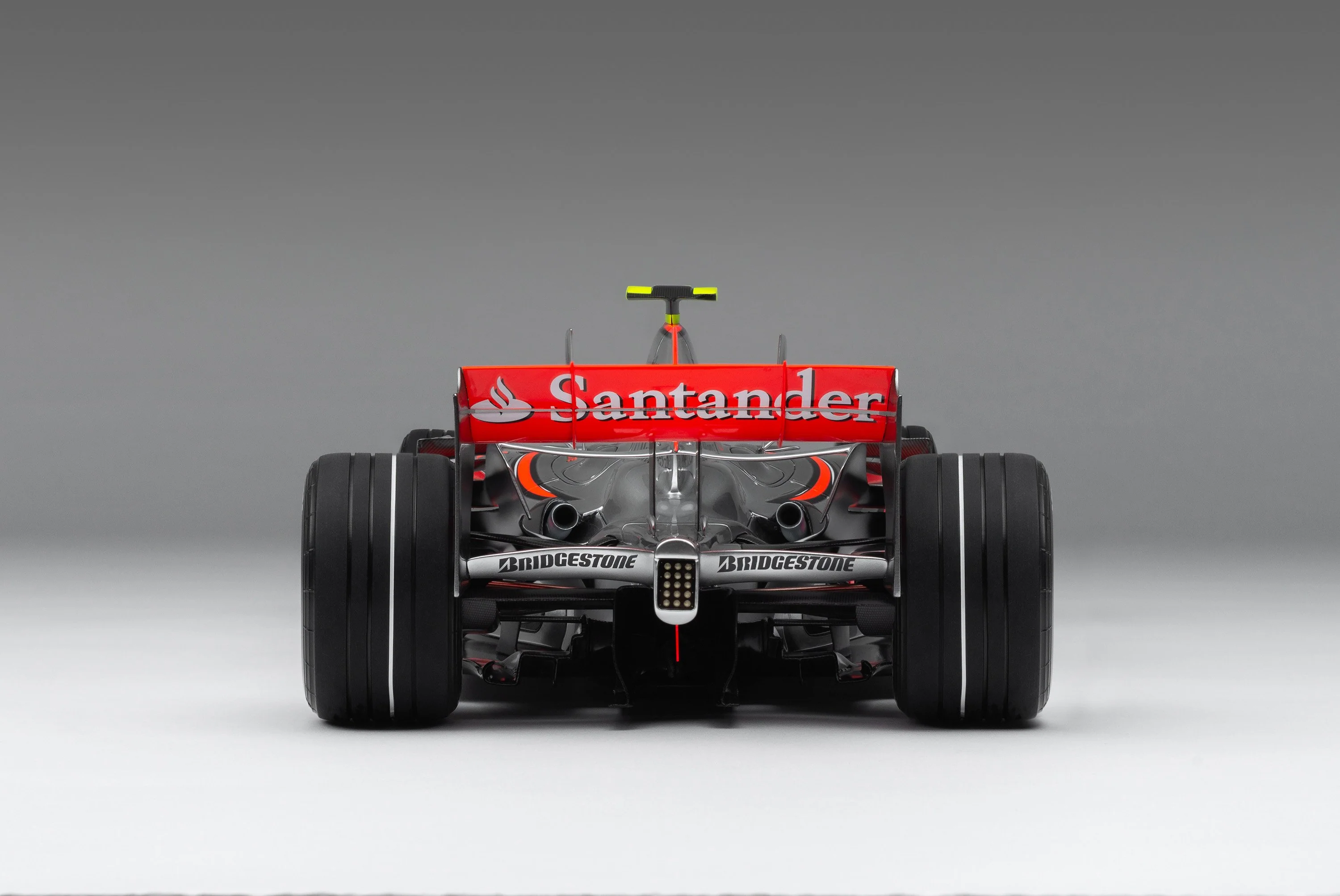 McLaren MP4-22 - 2007 Canadian Grand Prix - Hamilton - Image 11