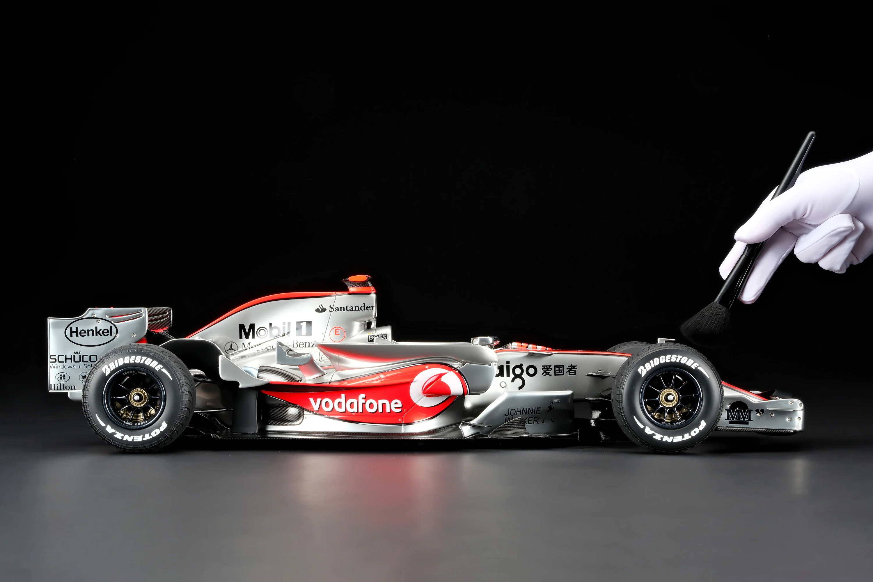 McLaren MP4-22 - 2007 European Grand Prix - Alonso - Image 3