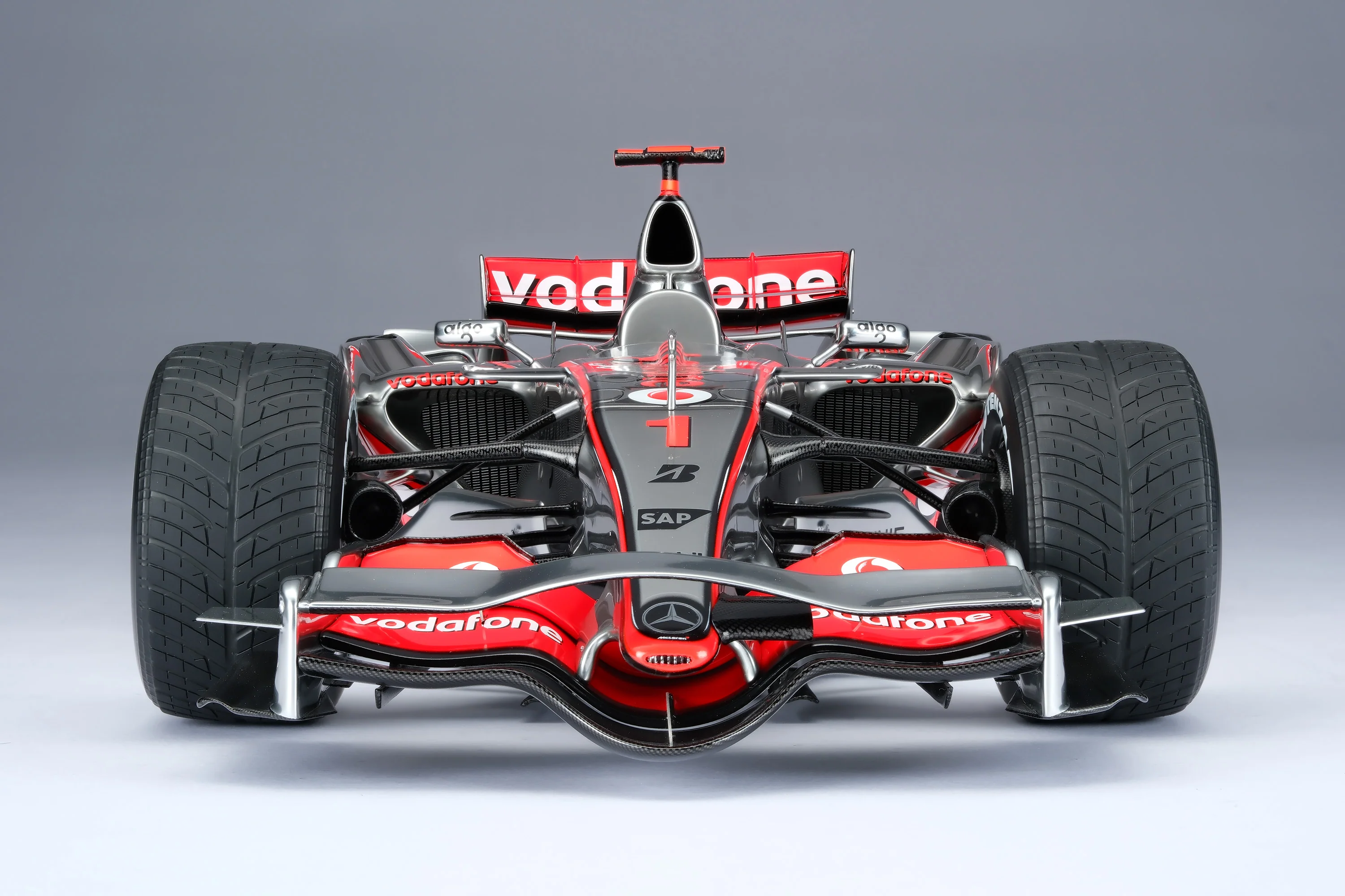 McLaren MP4-22 - 2007 European Grand Prix - Alonso - Image 6