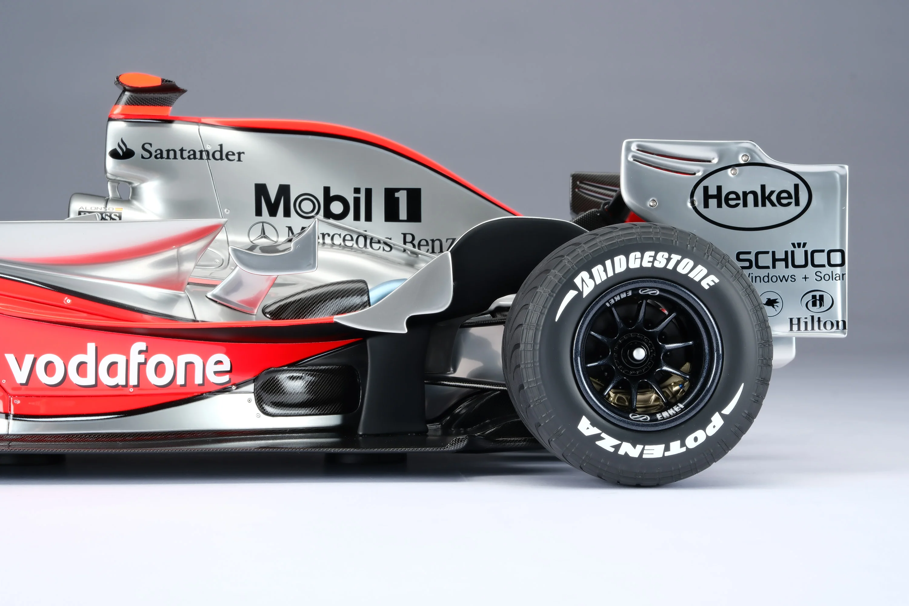 McLaren MP4-22 - 2007 European Grand Prix - Alonso - Image 9